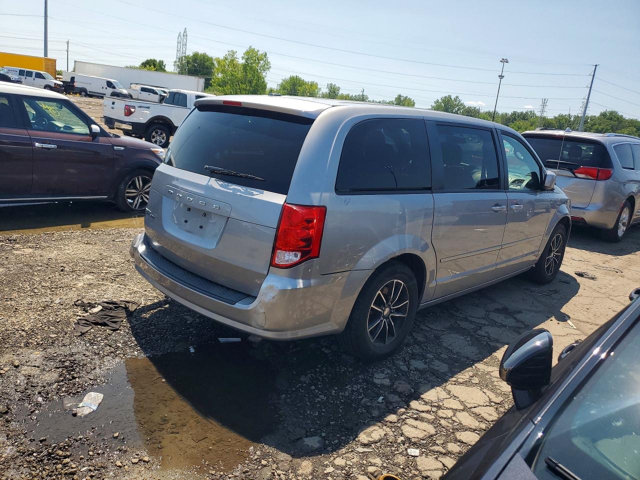 2015 Dodge Grand Caravan Se Silver vin: 2C4RDGBG1FR705564