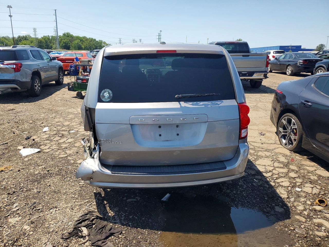 2015 Dodge Grand Caravan Se Silver vin: 2C4RDGBG1FR705564