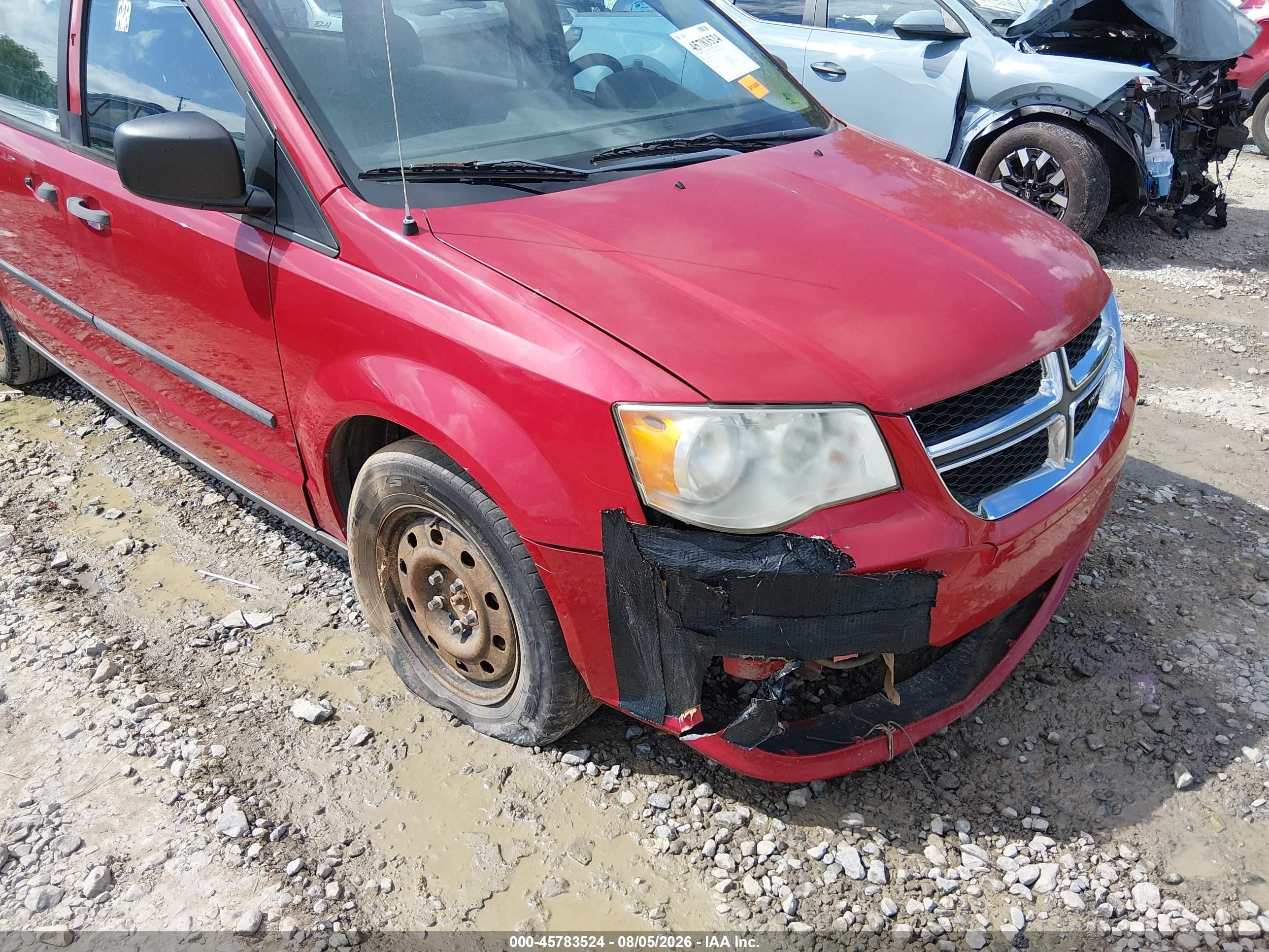 2013 Dodge Grand Caravan American Value Pkg Red vin: 2C4RDGBG2DR709751
