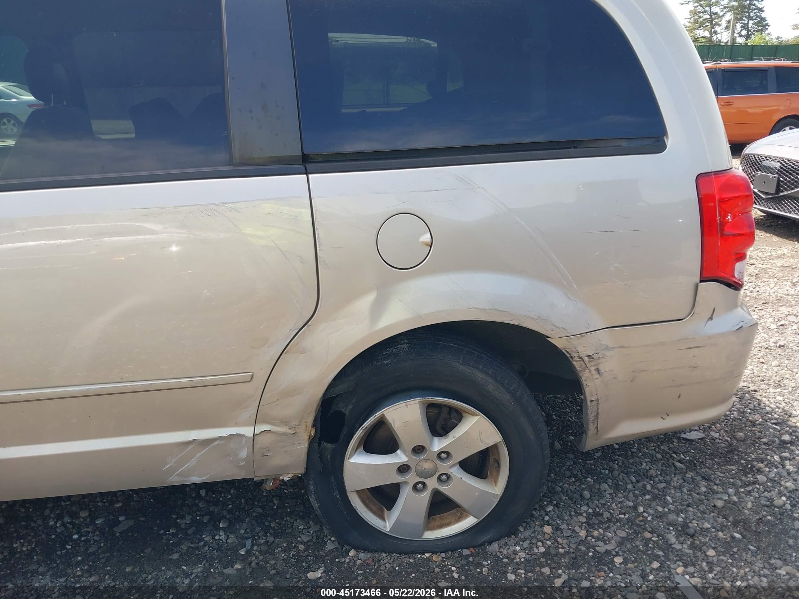 2013 Dodge Grand Caravan Se Beige vin: 2C4RDGBG2DR719714