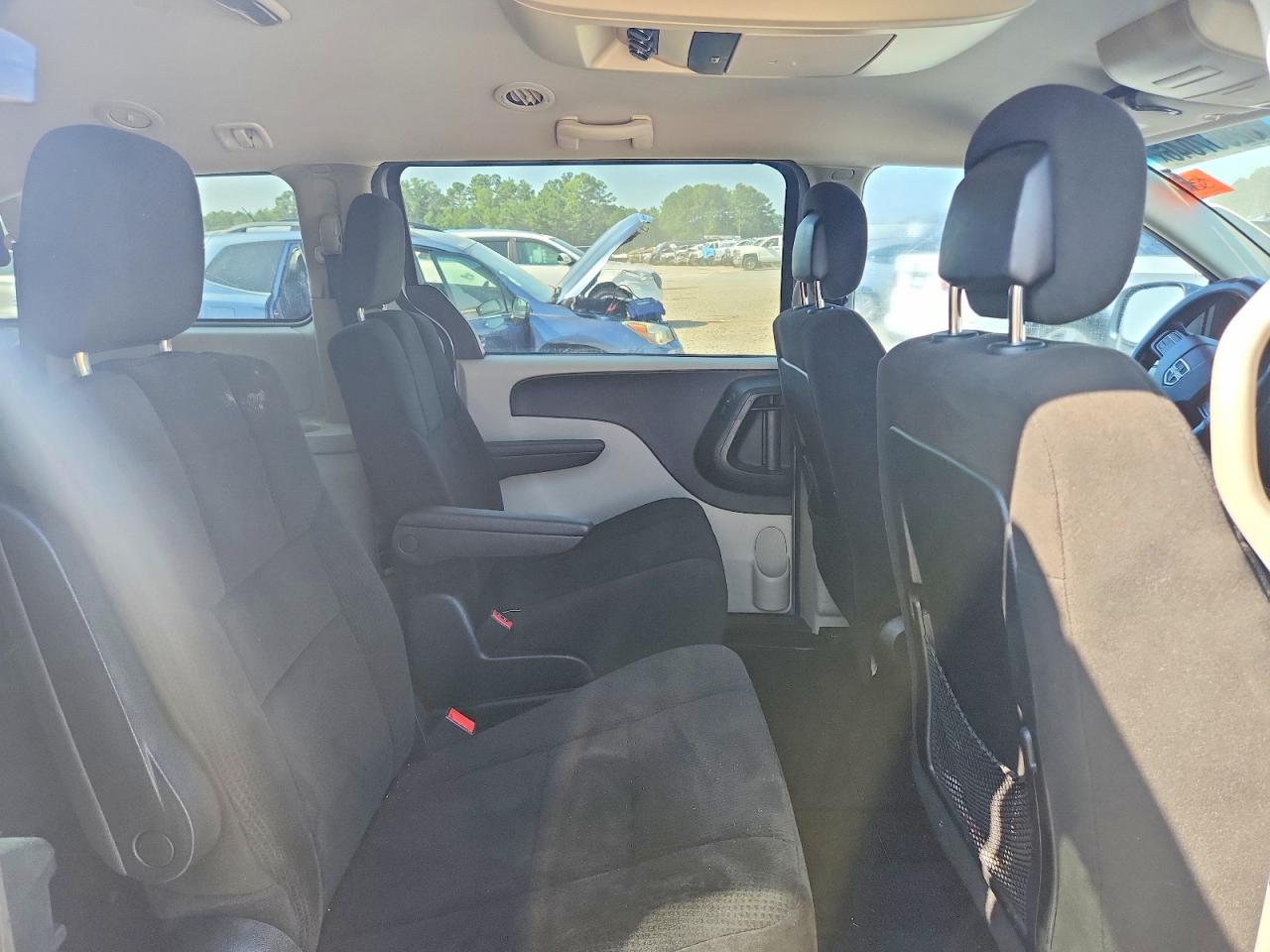 2013 Dodge Grand Caravan Se Silver vin: 2C4RDGBG2DR726243