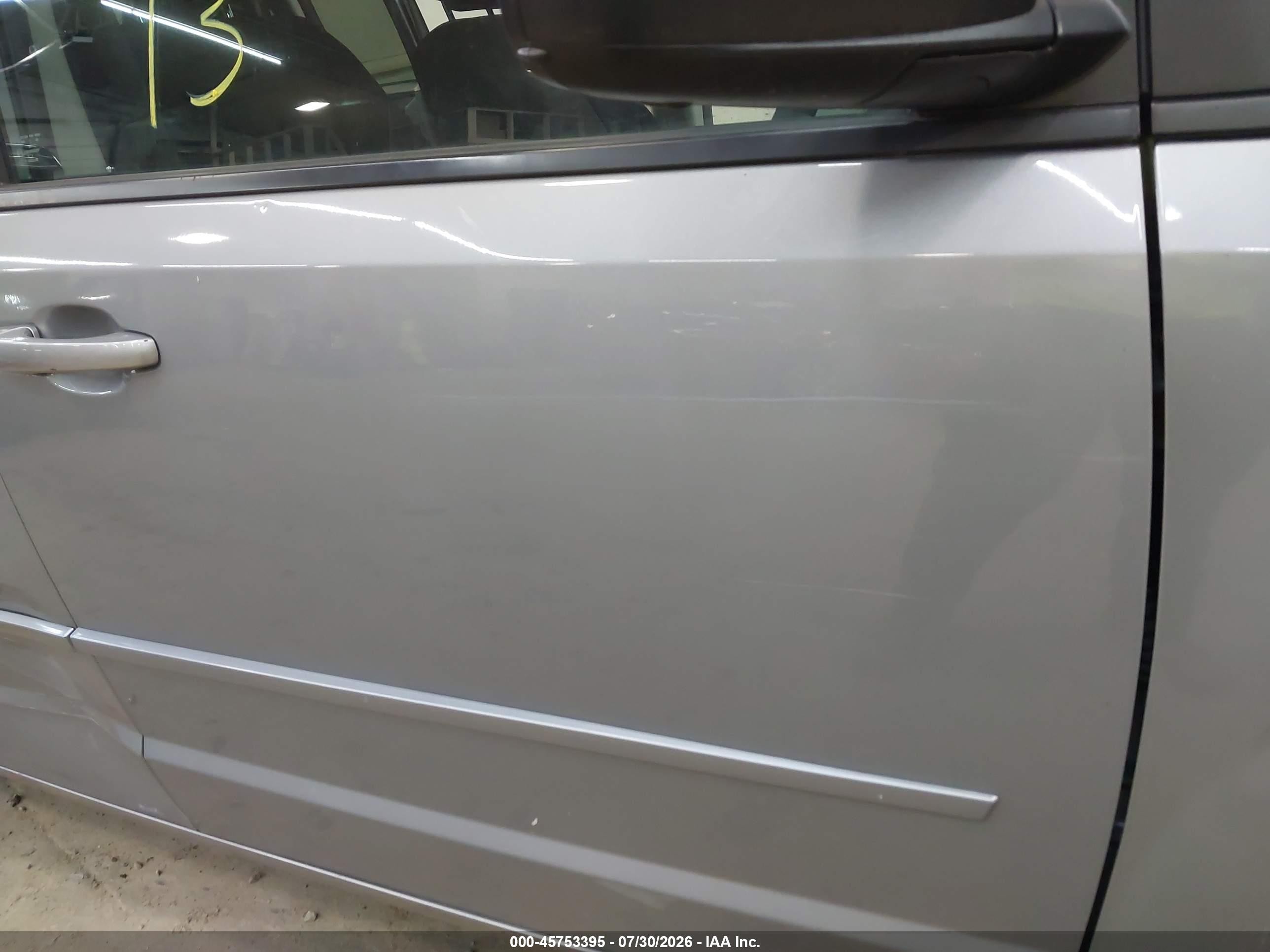 2013 Dodge Grand Caravan Se Silver vin: 2C4RDGBG2DR799015