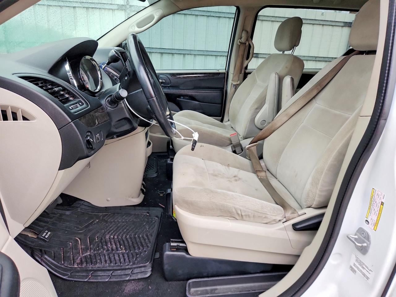 2014 Dodge Grand Caravan Se White vin: 2C4RDGBG2ER308430