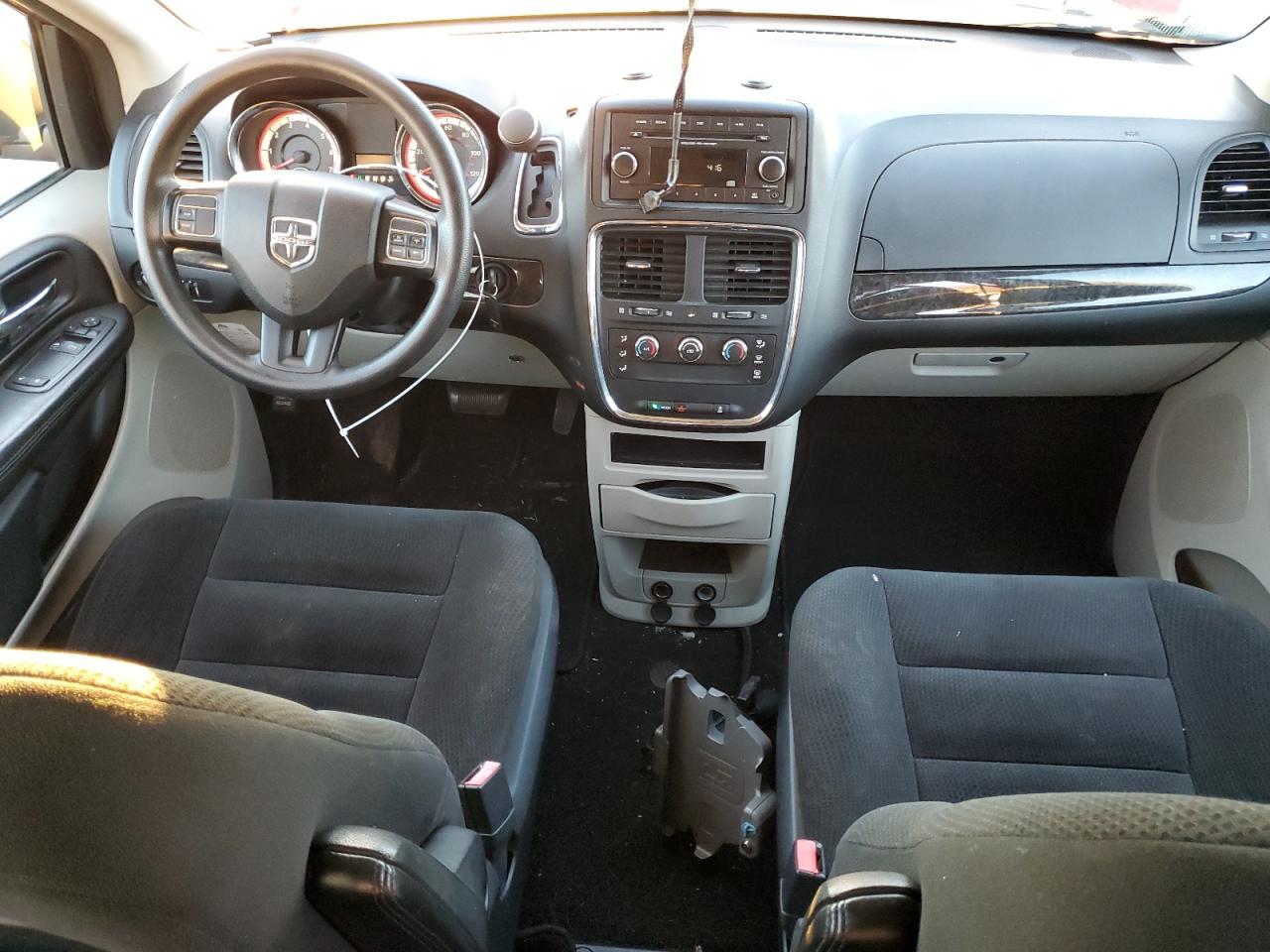 2016 Dodge Grand Caravan Se Maroon vin: 2C4RDGBG2GR227284