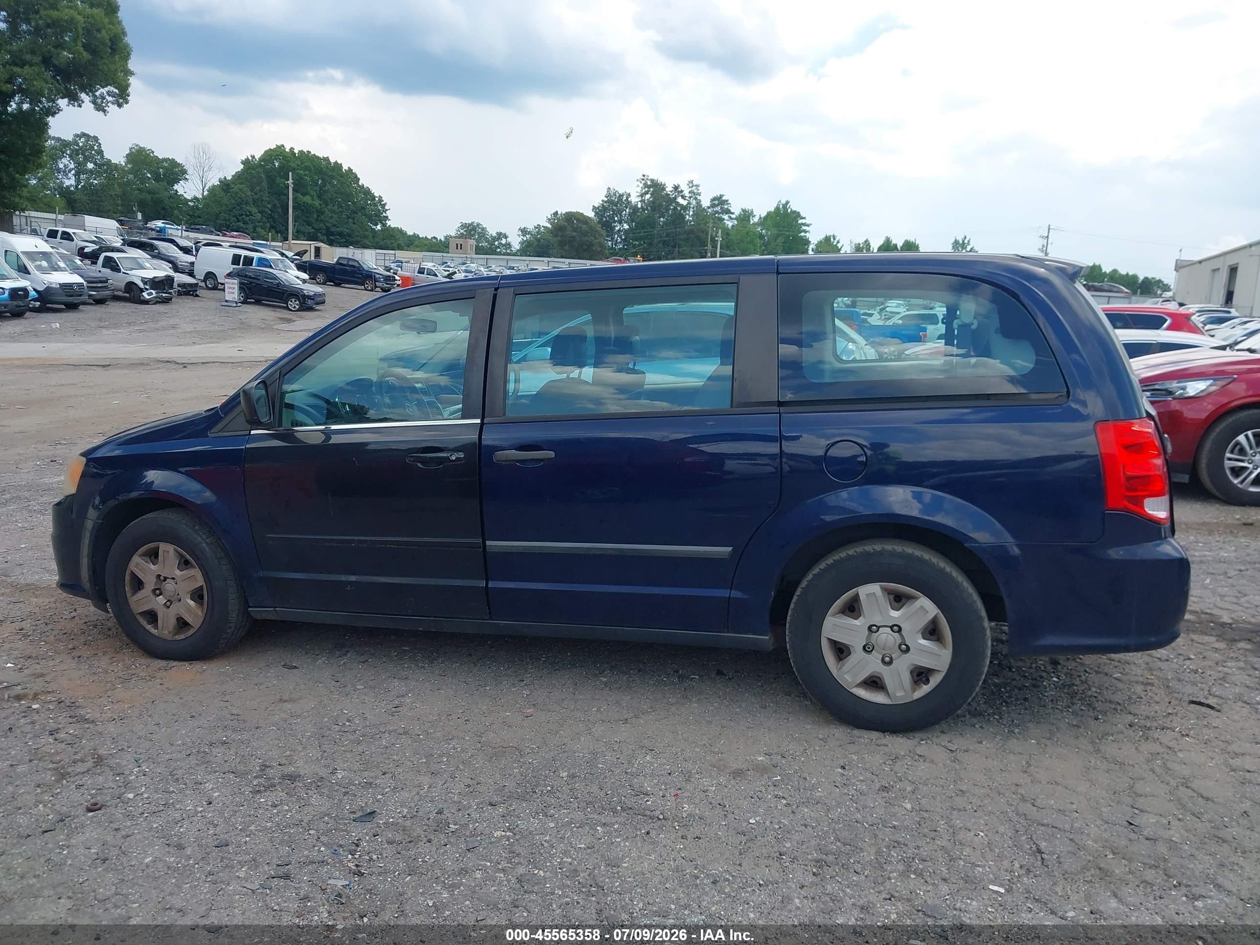 2013 Dodge Grand Caravan American Value Pkg Dark Blue vin: 2C4RDGBG3DR507212