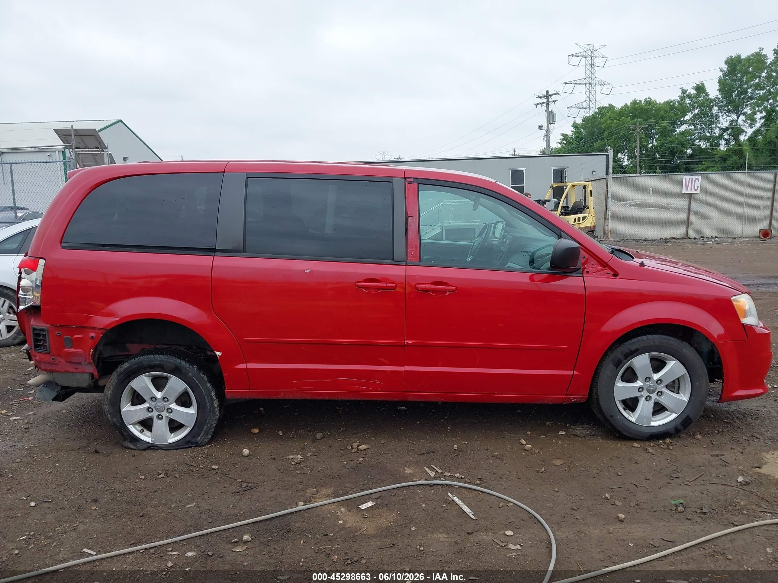 2013 Dodge Grand Caravan Se Red vin: 2C4RDGBG3DR714554