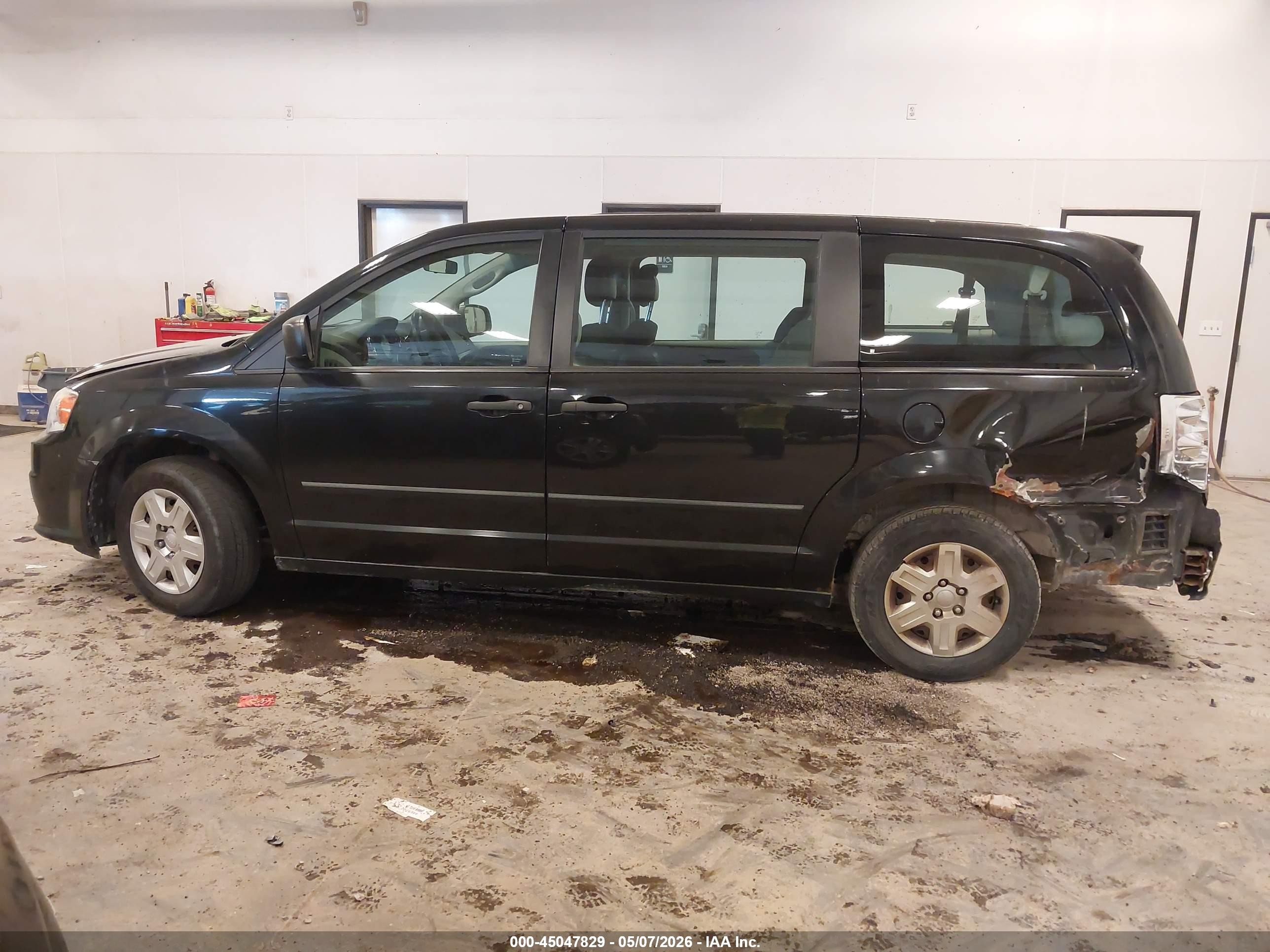 2013 Dodge Grand Caravan American Value Pkg Черный vin: 2C4RDGBG4DR543765