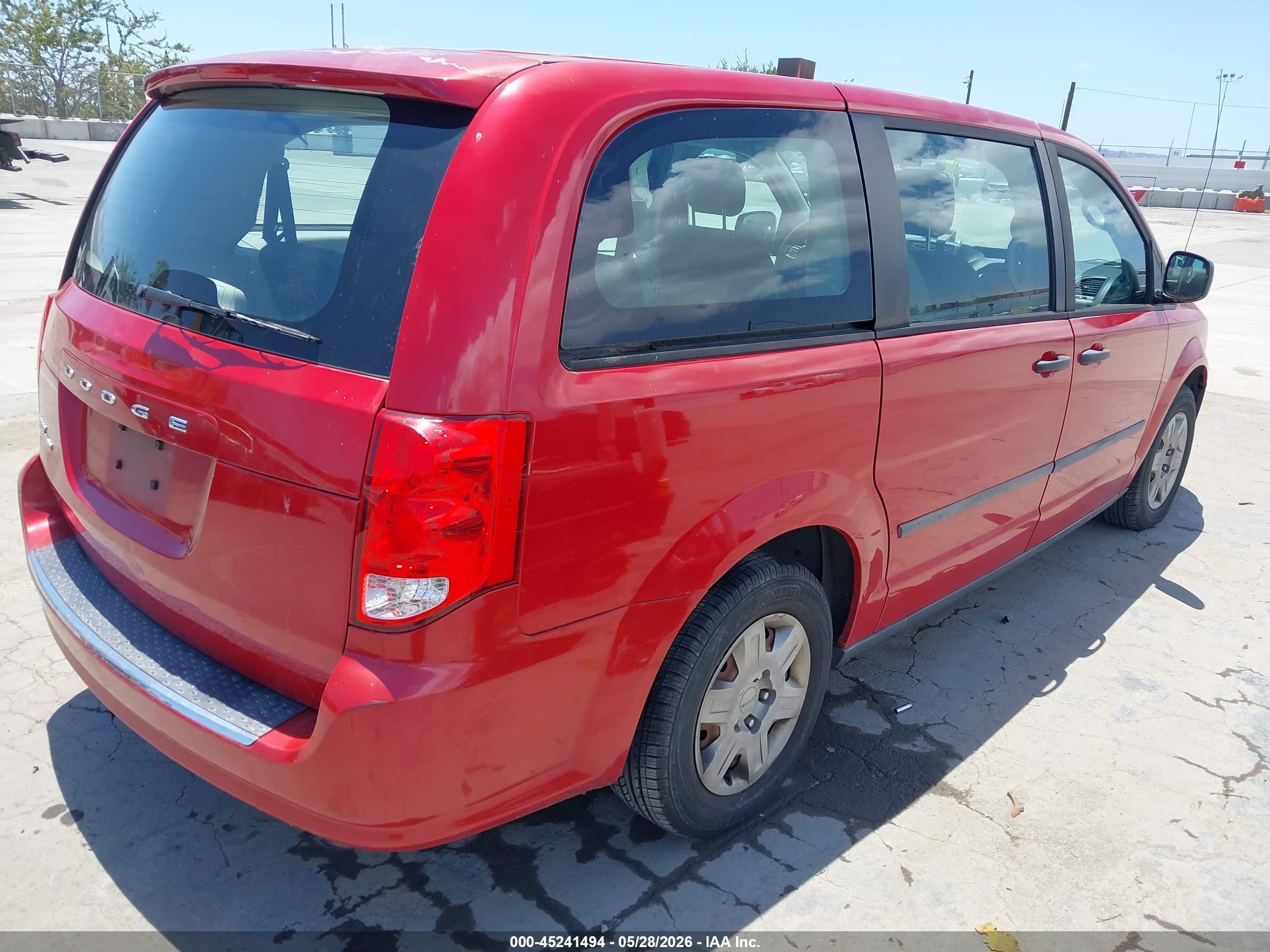2013 Dodge Grand Caravan American Value Pkg Red vin: 2C4RDGBG5DR570411