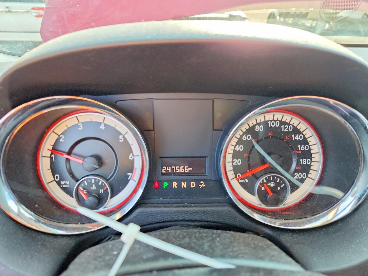 2013 Dodge Grand Caravan Se Red vin: 2C4RDGBG5DR699751