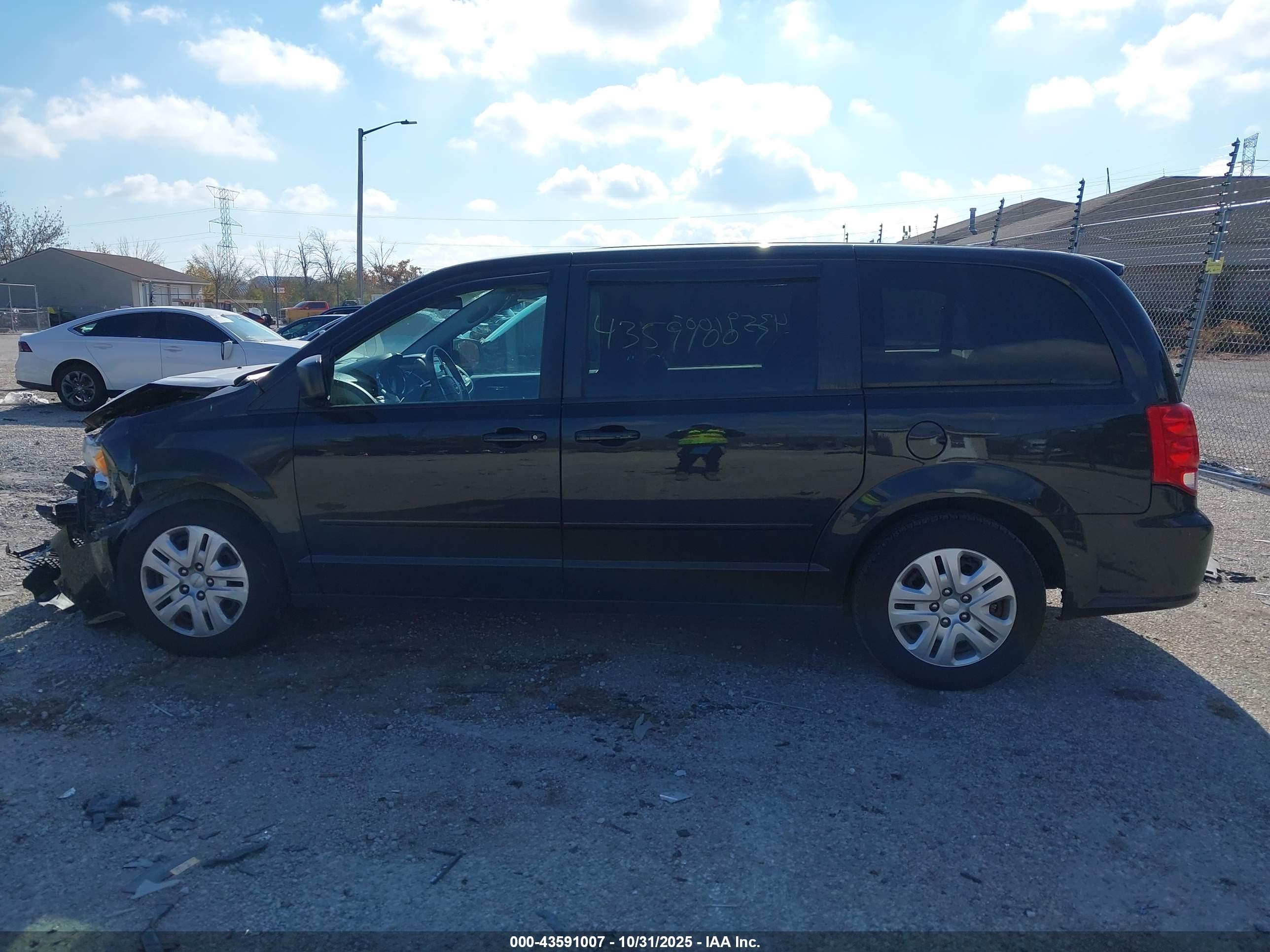 2016 Dodge Grand Caravan Se Черный vin: 2C4RDGBG5GR266788