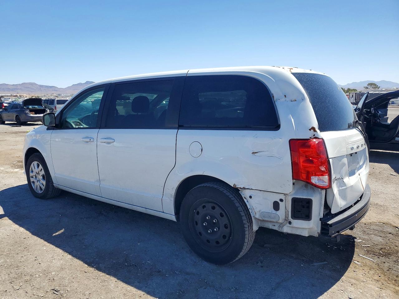 2018 Dodge Grand Caravan Se White vin: 2C4RDGBG5JR160672