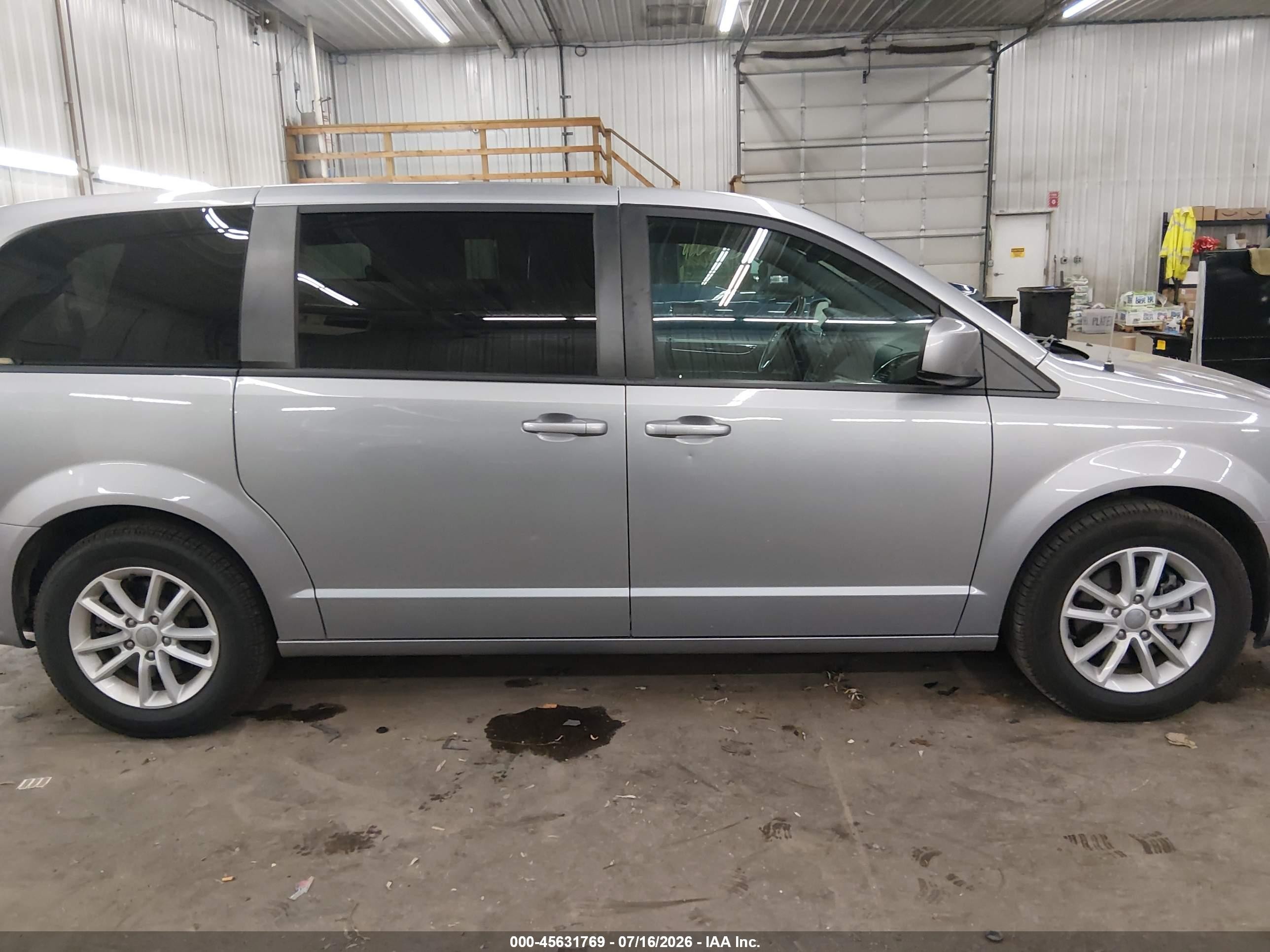 2020 Dodge Grand Caravan Se Plus Silver vin: 2C4RDGBG5LR232103