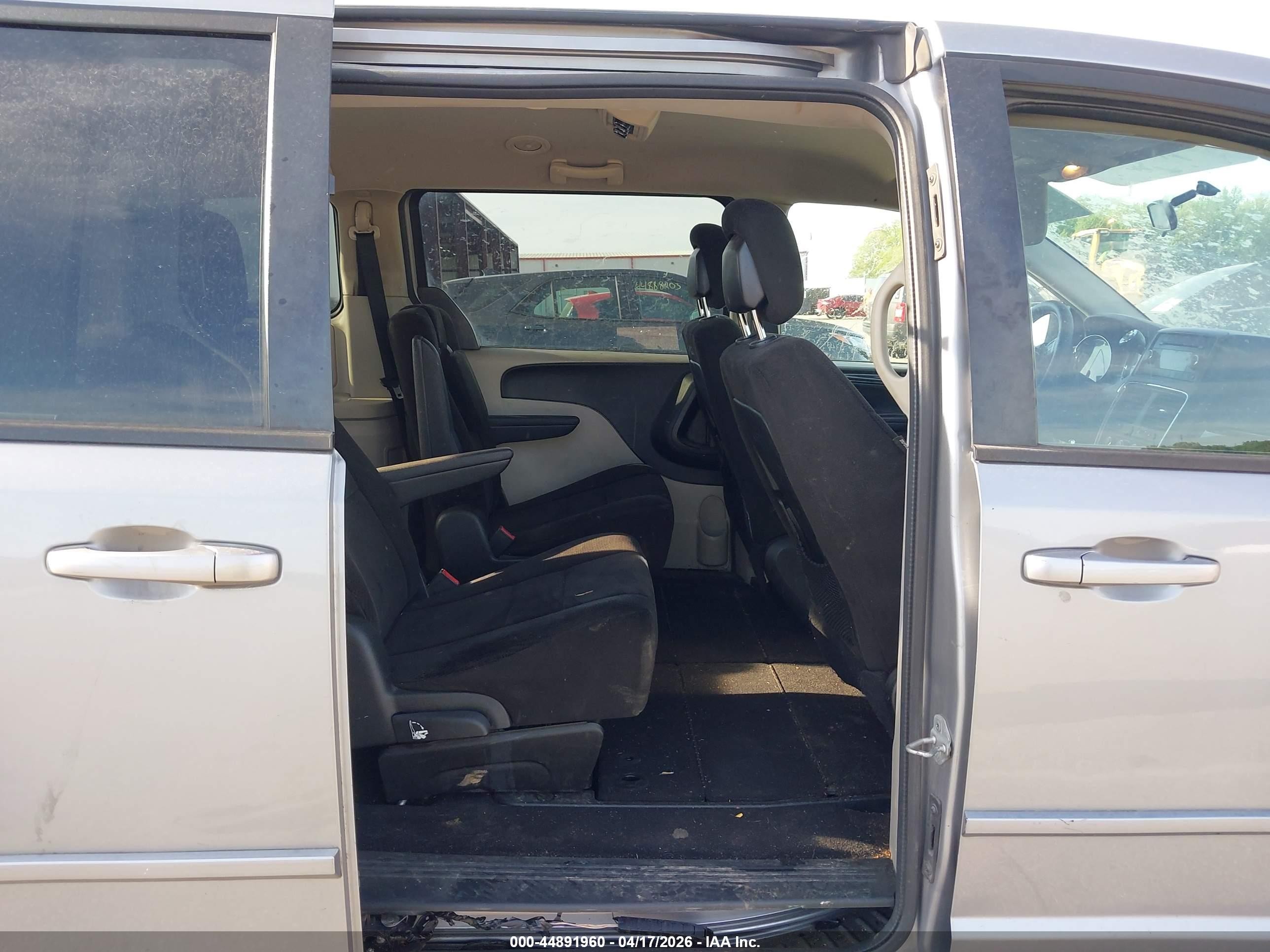 2013 Dodge Grand Caravan Se Серебряный vin: 2C4RDGBG6DR601973