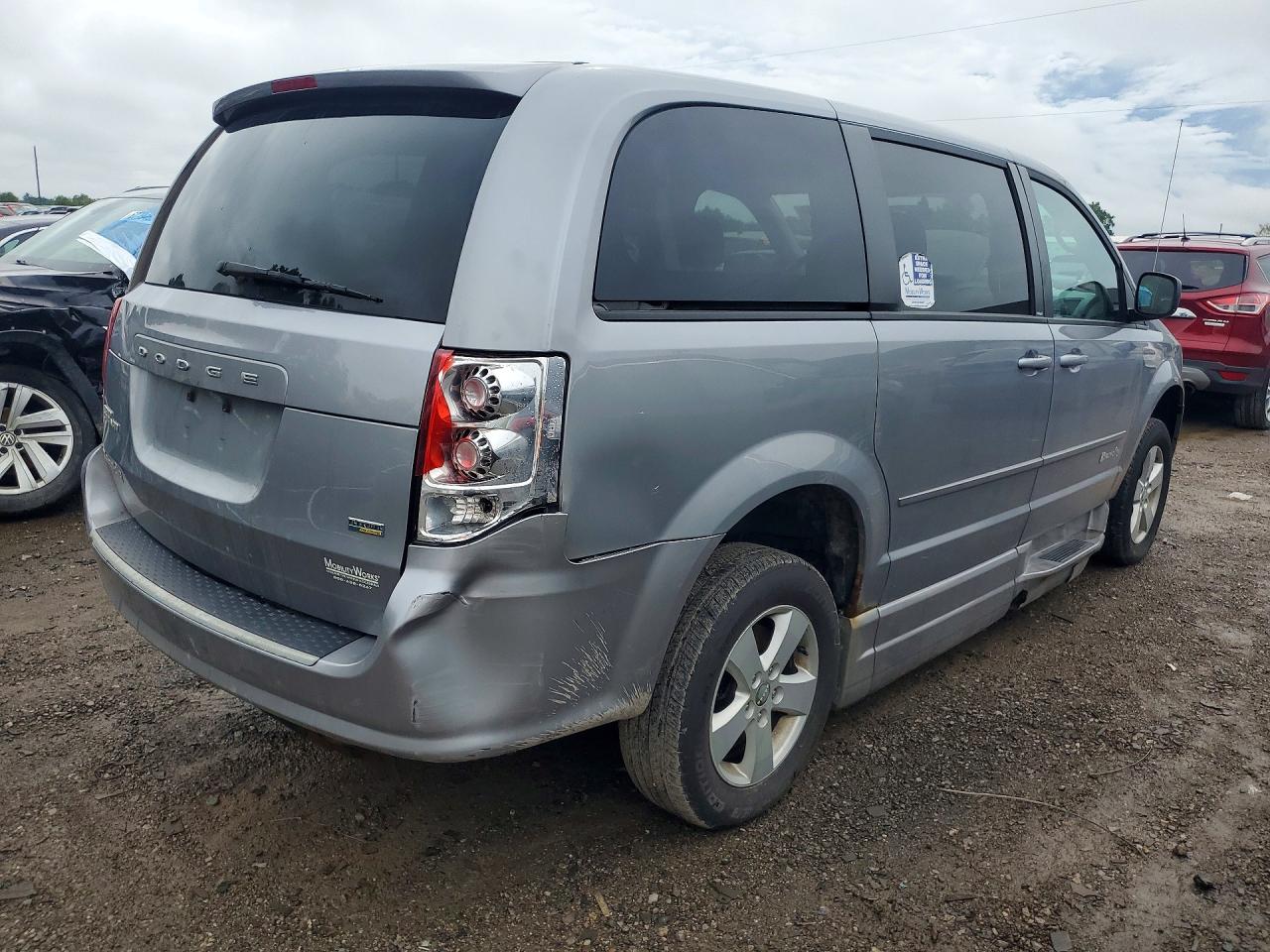 2013 Dodge Grand Caravan Se Silver vin: 2C4RDGBG6DR772478