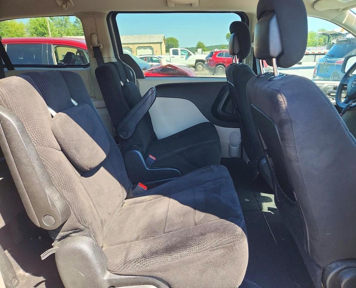 2013 Dodge Grand Caravan Se Silver vin: 2C4RDGBG6DR794786