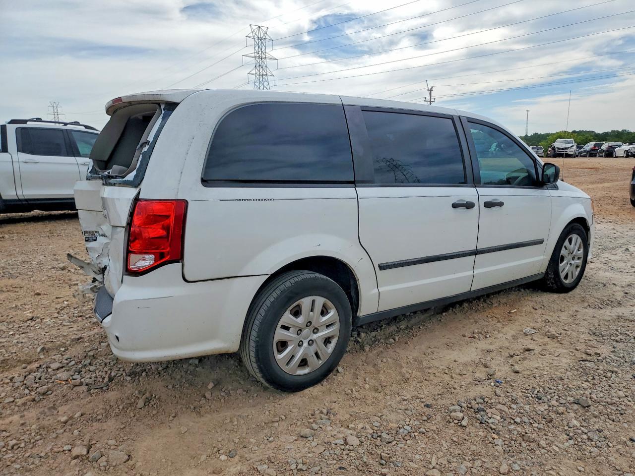 2015 Dodge Grand Caravan Se White vin: 2C4RDGBG6FR683058