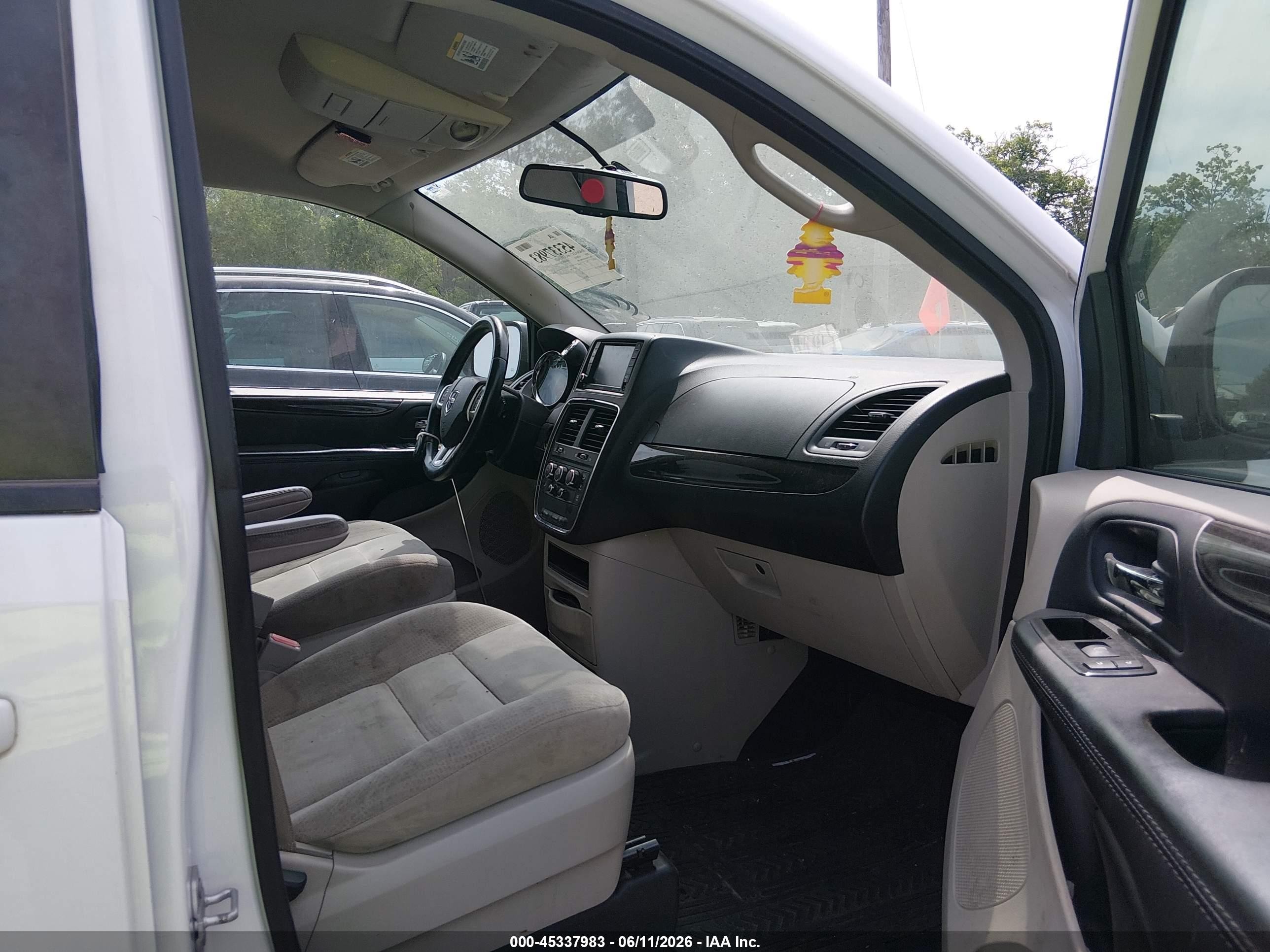 2015 Dodge Grand Caravan Se Черный vin: 2C4RDGBG7FR612838