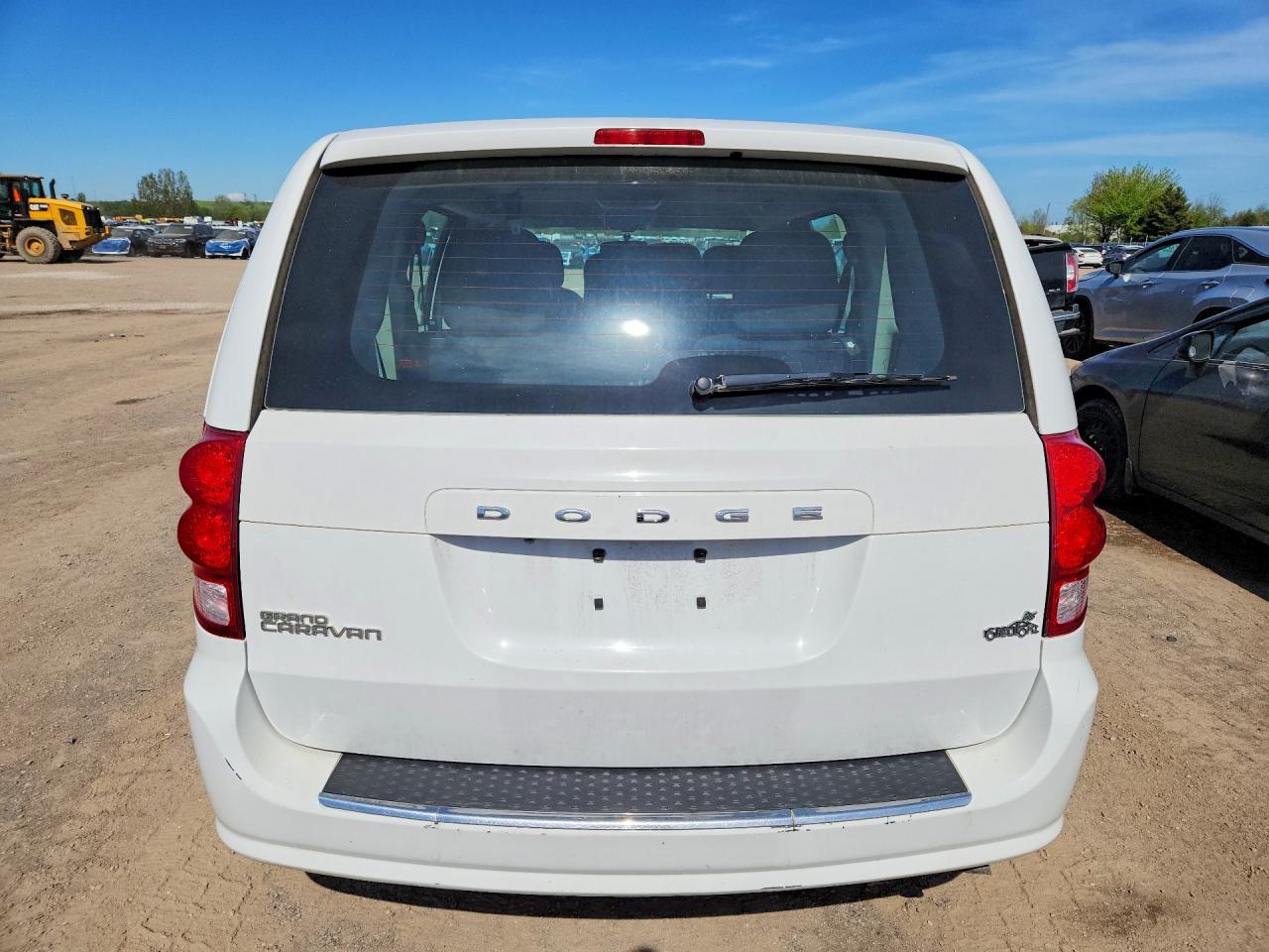 2016 Dodge Grand Caravan Se White vin: 2C4RDGBG7GR397690