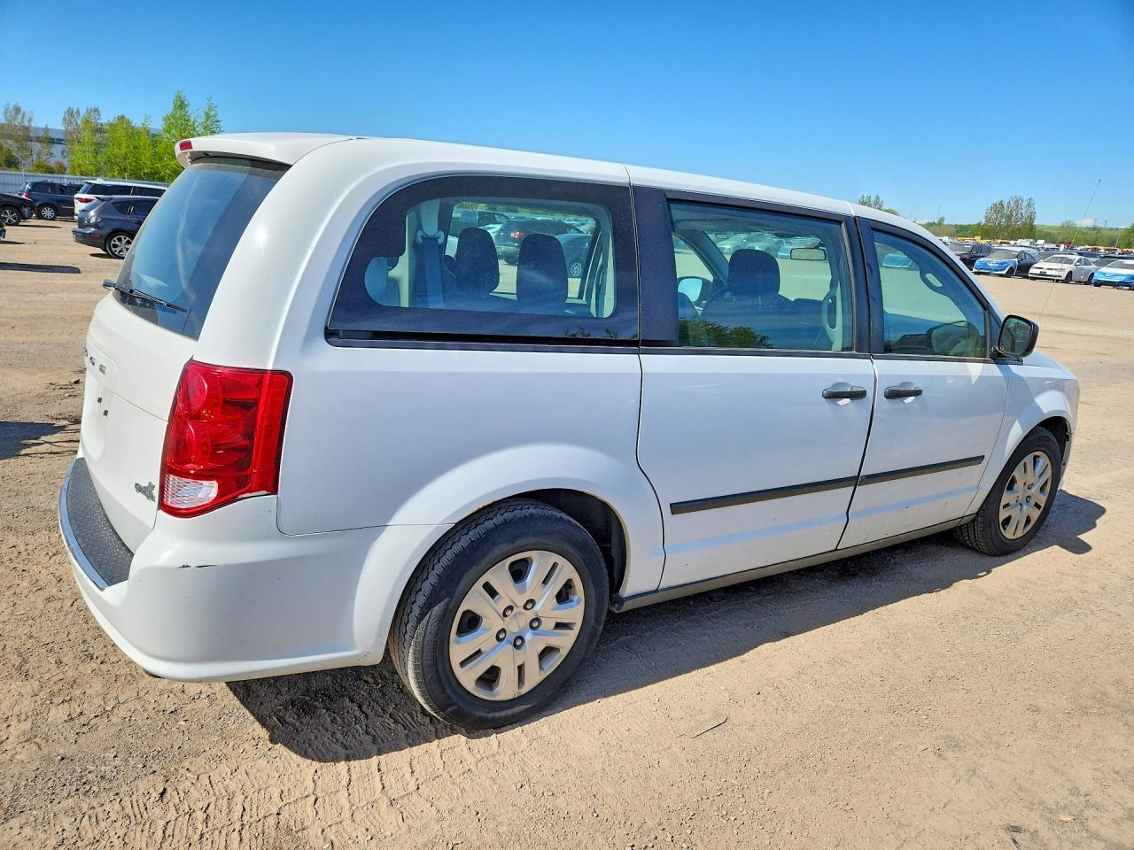 2016 Dodge Grand Caravan Se White vin: 2C4RDGBG7GR397690