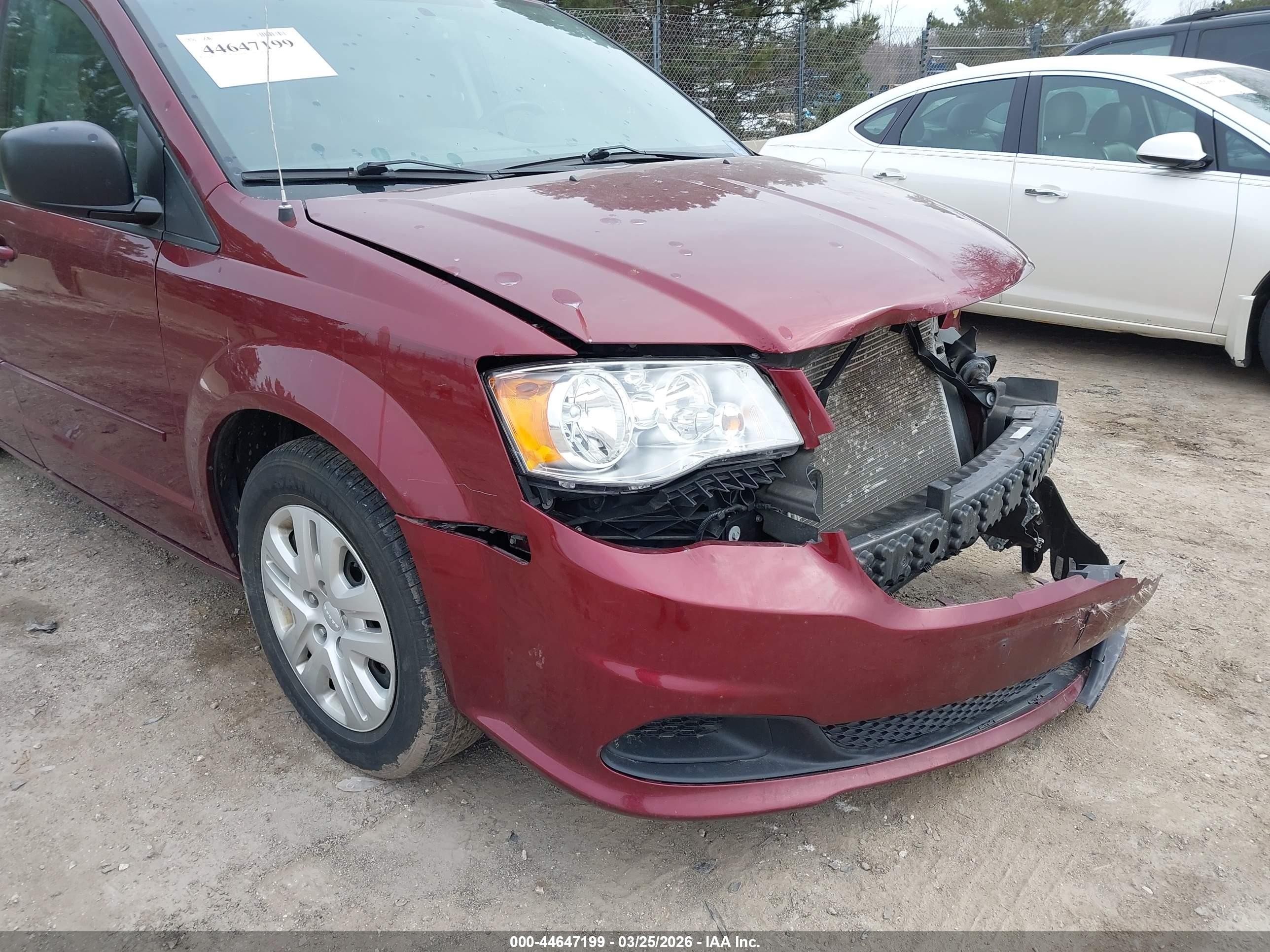 2017 Dodge Grand Caravan Se Бордовый vin: 2C4RDGBG7HR866777