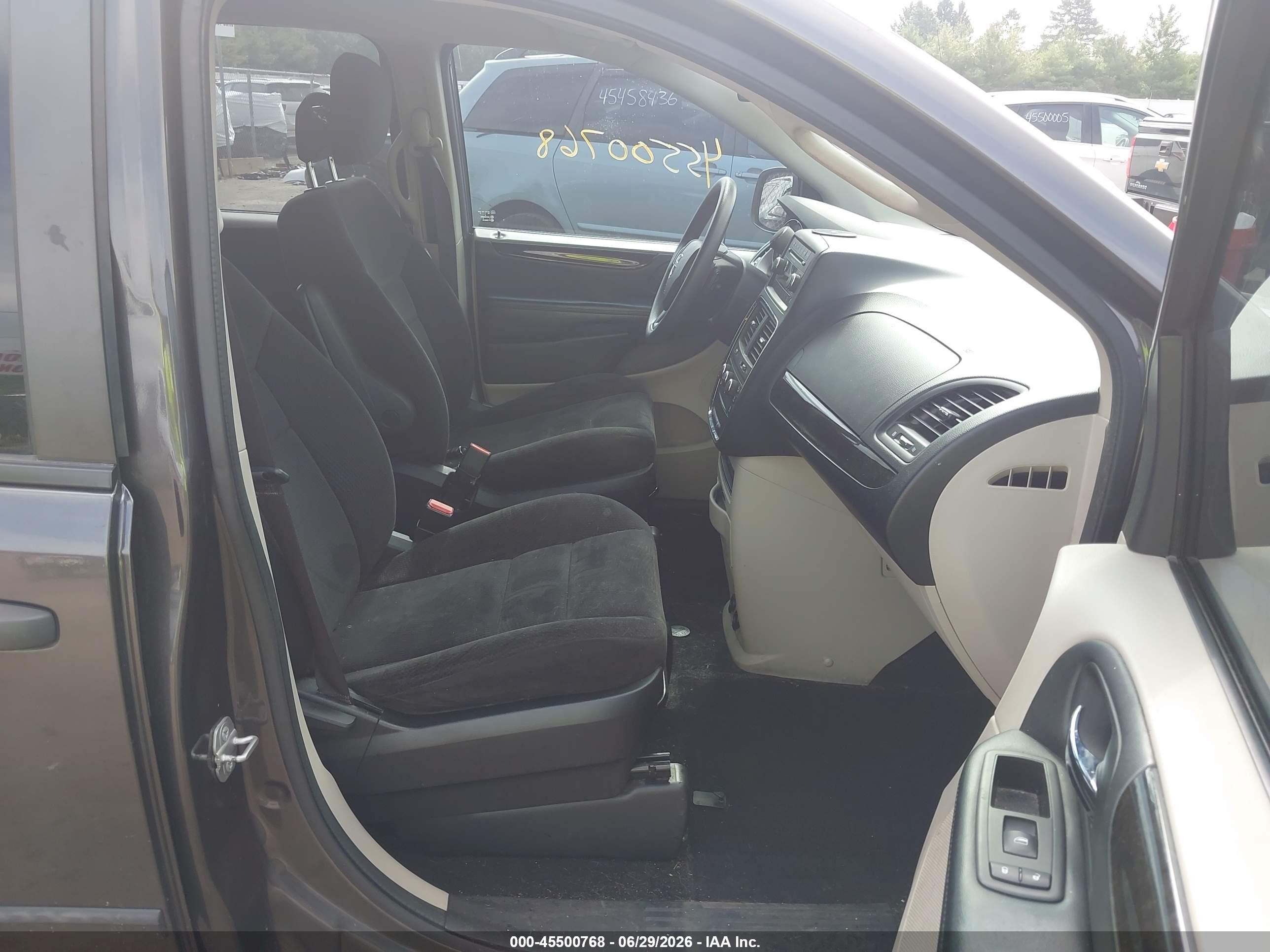 2015 Dodge Grand Caravan Se/sxt Gray vin: 2C4RDGBG8FR543786
