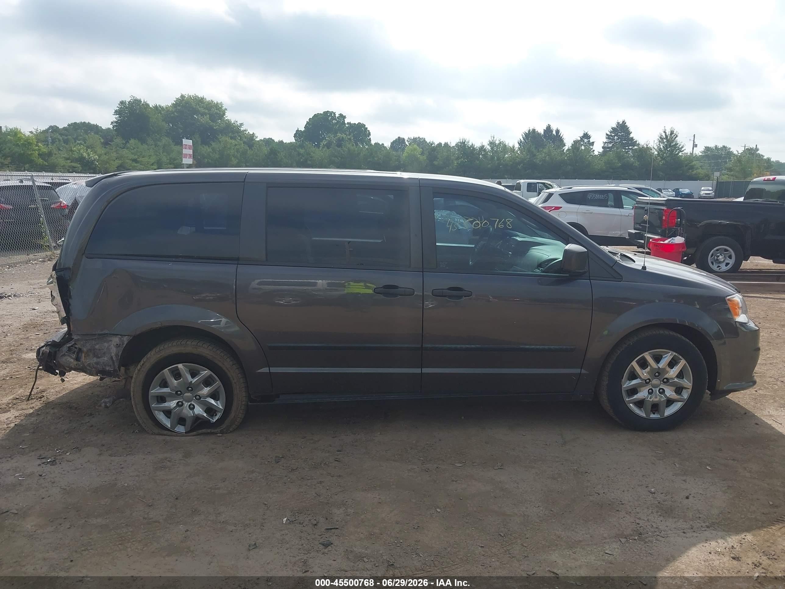2015 Dodge Grand Caravan Se/sxt Gray vin: 2C4RDGBG8FR543786