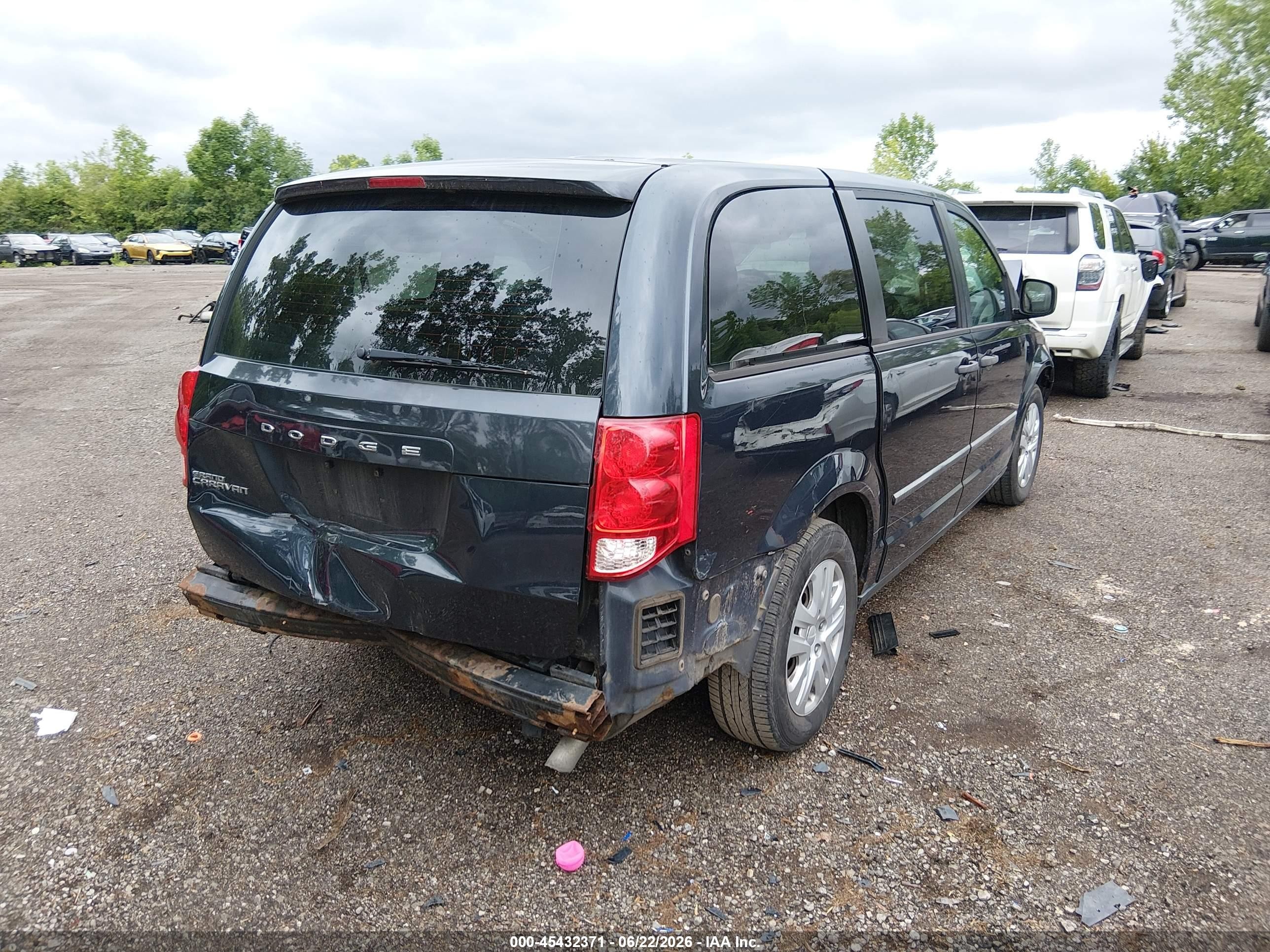 2014 Dodge Grand Caravan American Value Pkg Navy vin: 2C4RDGBG9ER161488