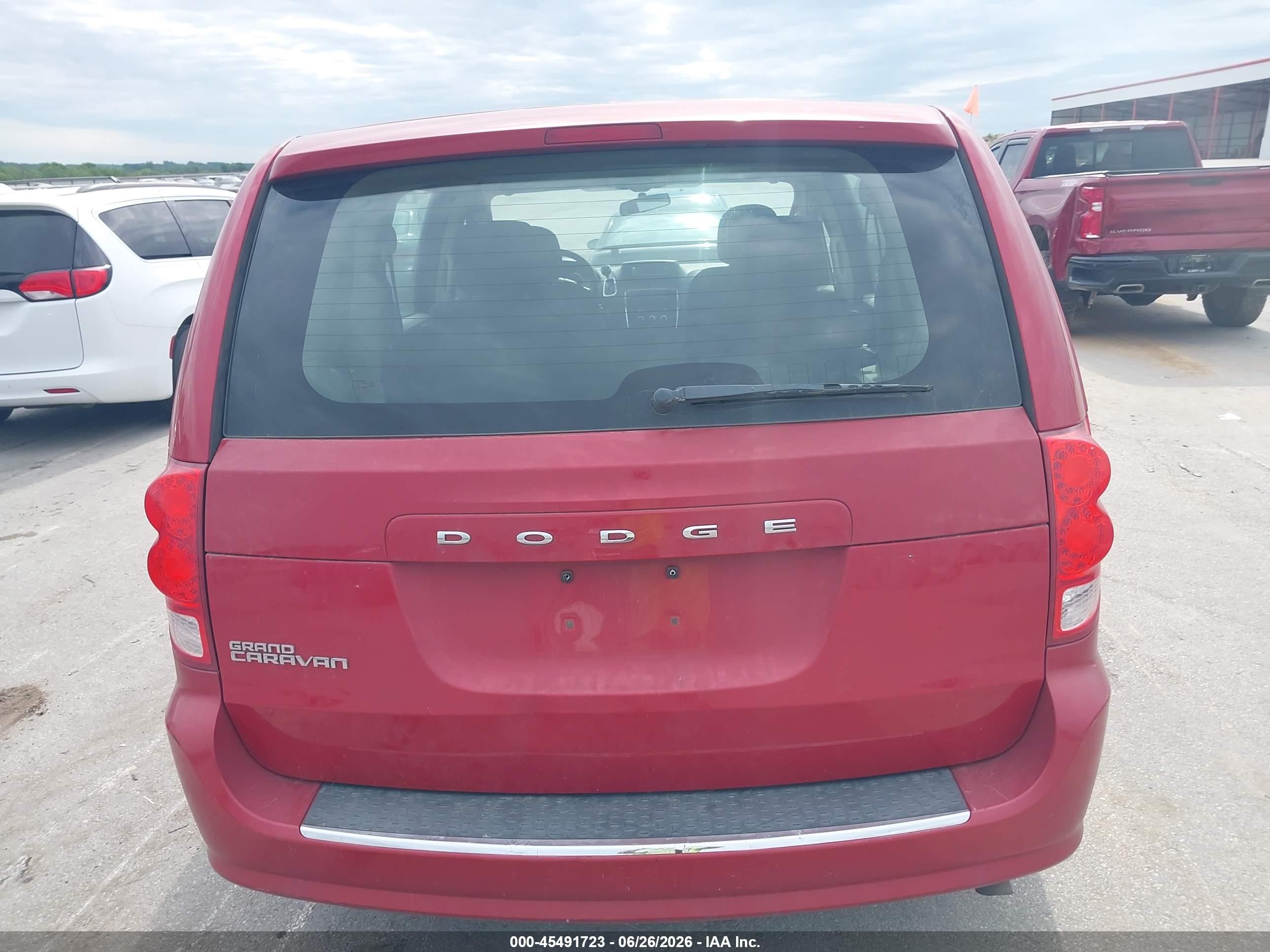 2013 Dodge Grand Caravan American Value Pkg Red vin: 2C4RDGBGXDR543785