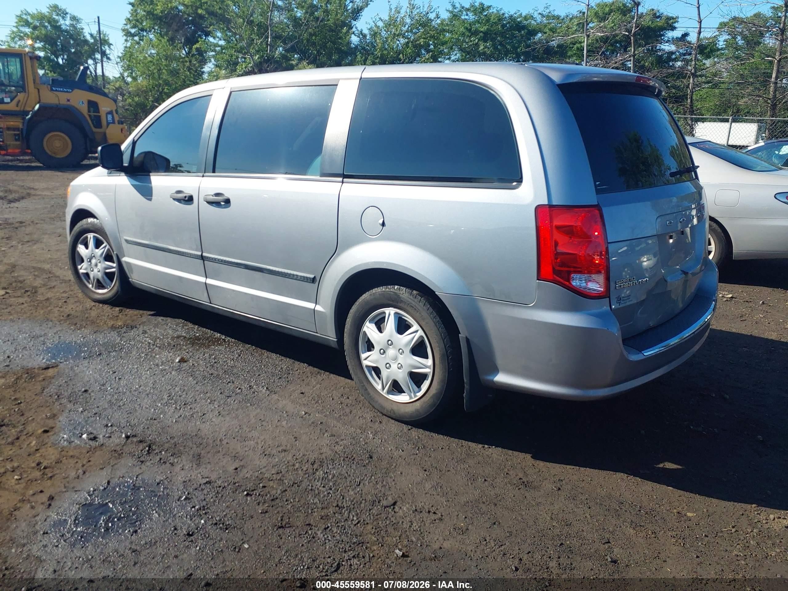 2015 Dodge Grand Caravan American Value Pkg Silver vin: 2C4RDGBGXFR518436