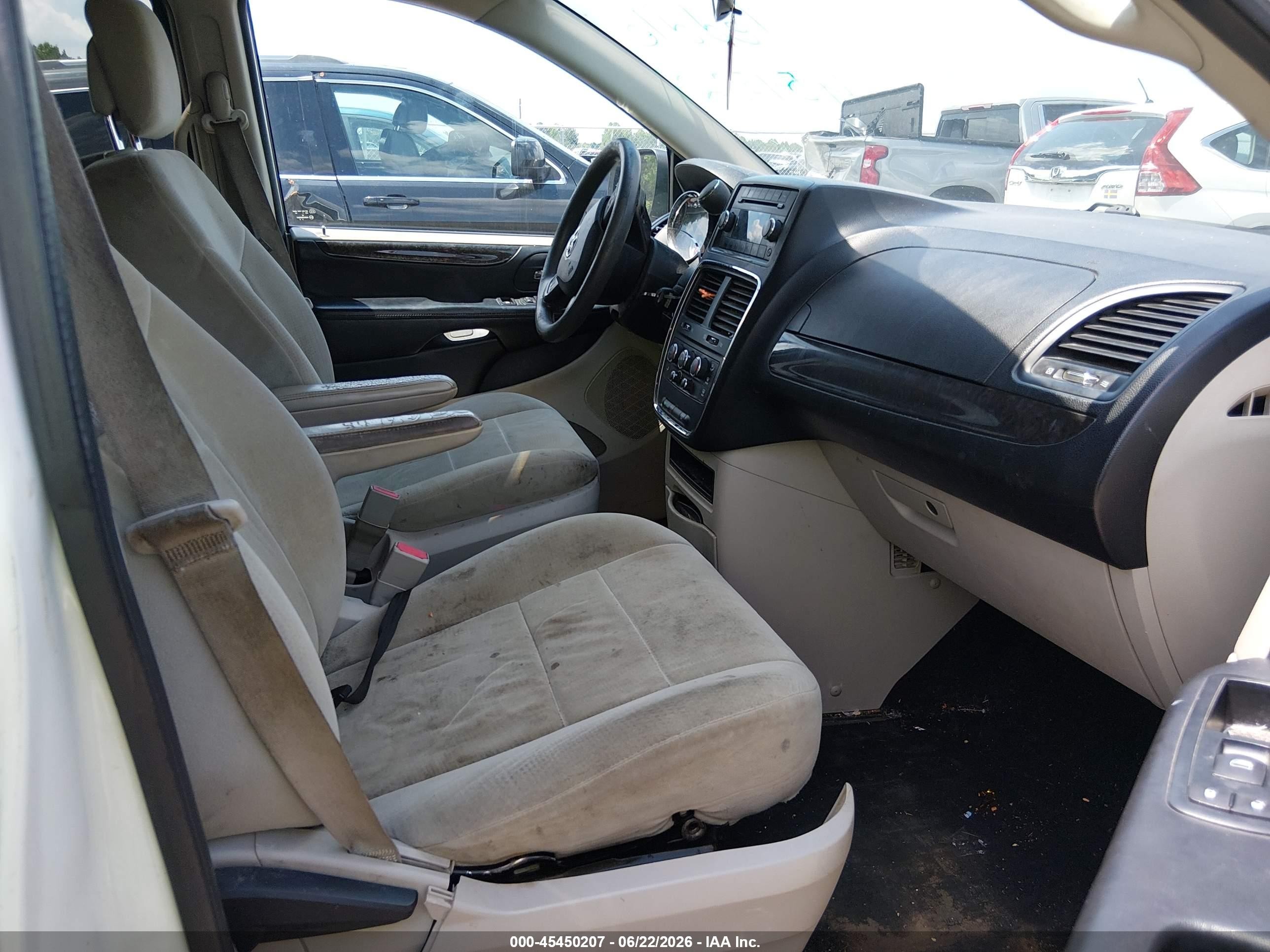 2012 Dodge Grand Caravan Sxt White vin: 2C4RDGCG0CR308230