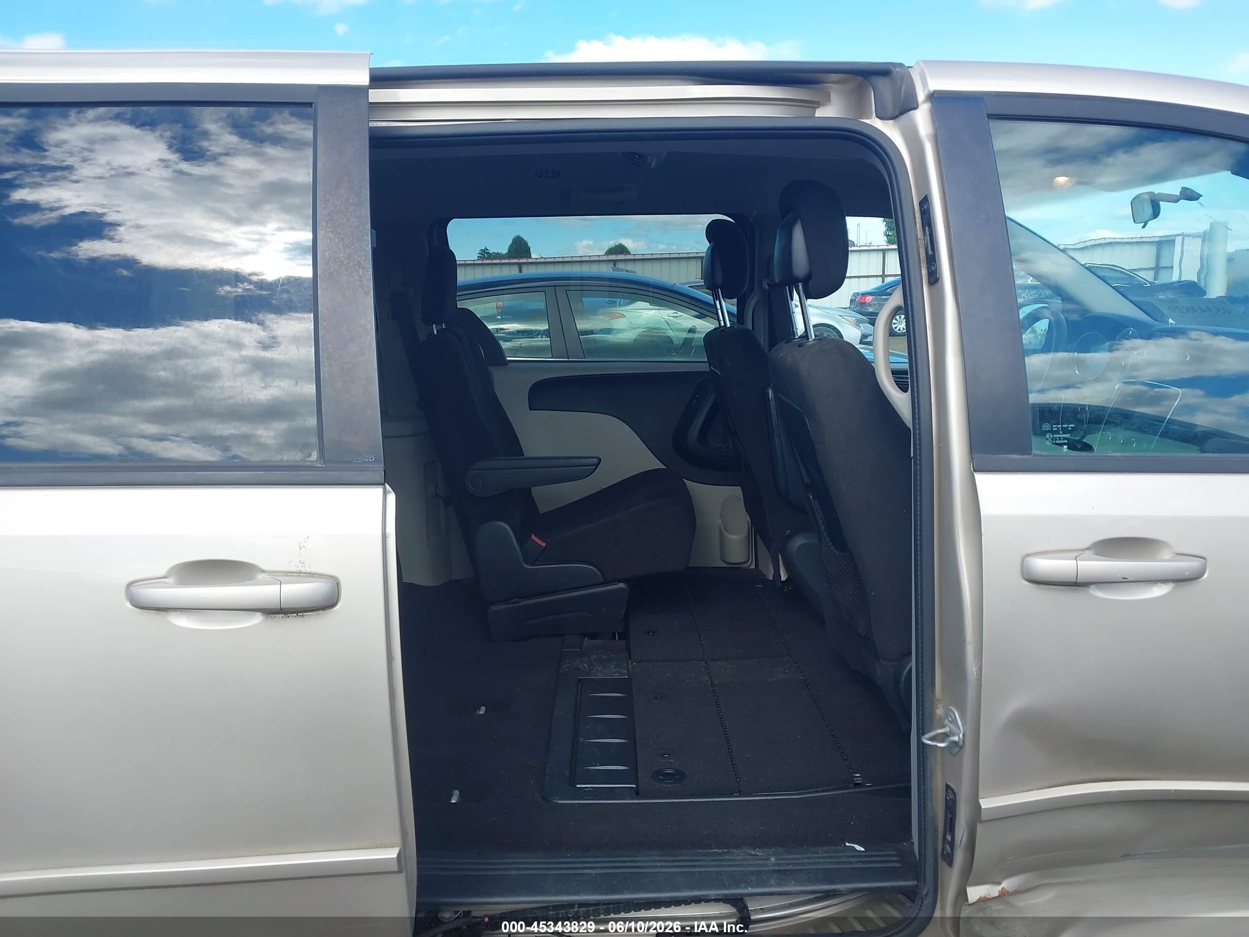 2013 Dodge Grand Caravan Sxt Gold vin: 2C4RDGCG0DR520692
