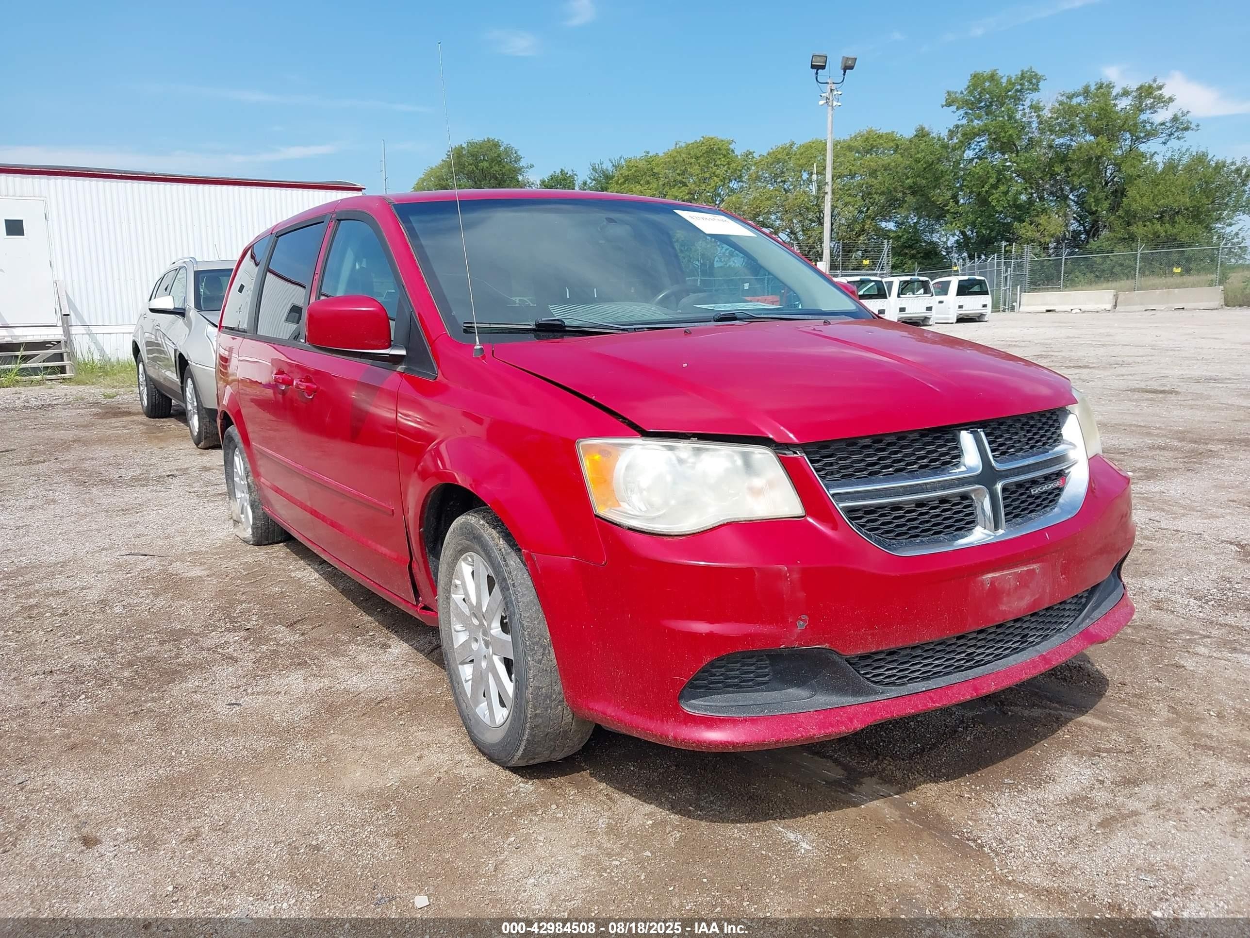 2013 Dodge Grand Caravan Sxt Red vin: 2C4RDGCG0DR687702