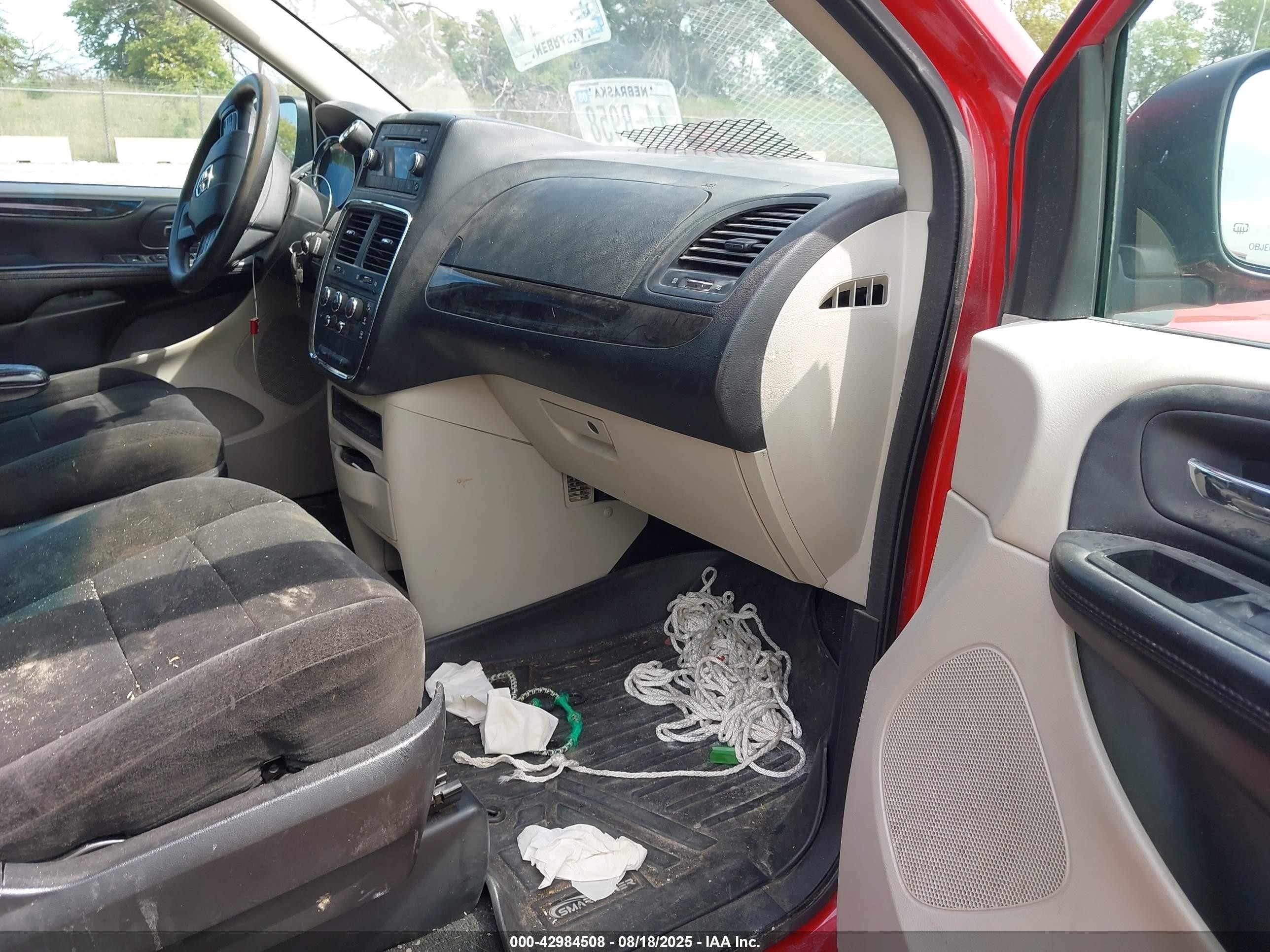 2013 Dodge Grand Caravan Sxt Red vin: 2C4RDGCG0DR687702