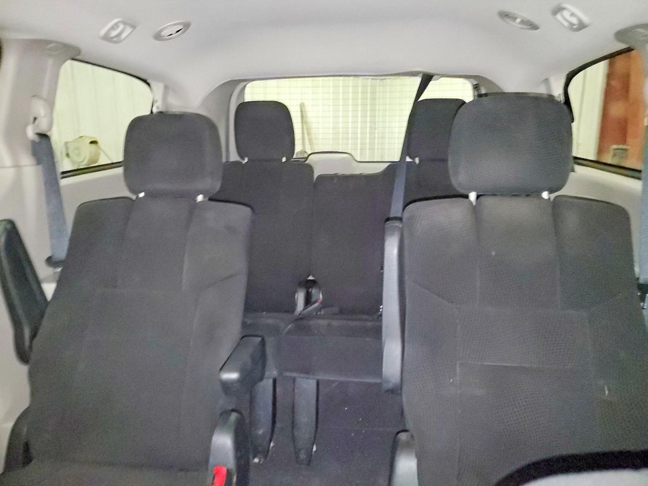 2013 Dodge Grand Caravan Sxt Silver vin: 2C4RDGCG0DR733612