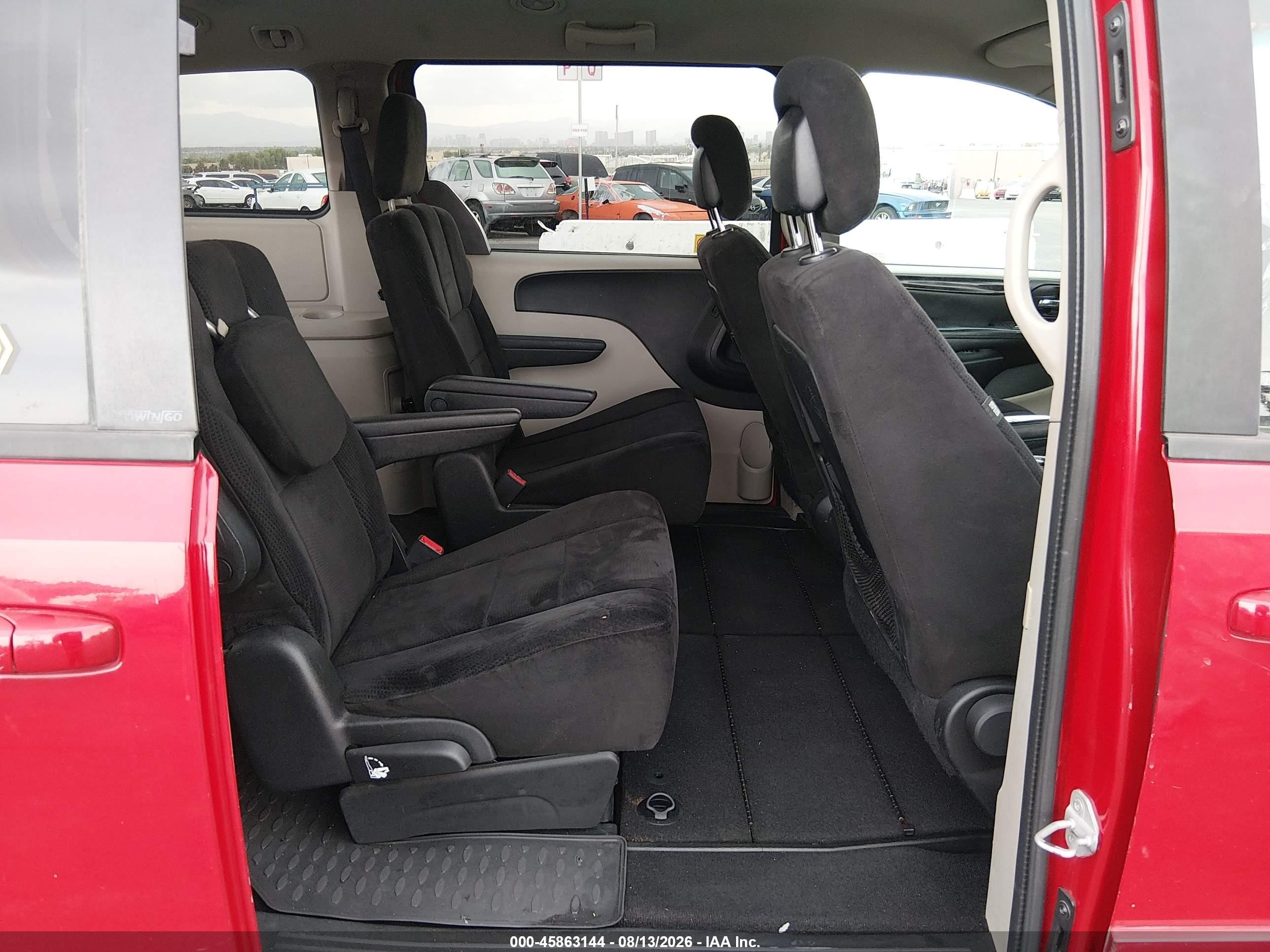 2013 Dodge Grand Caravan Sxt Red vin: 2C4RDGCG0DR770417