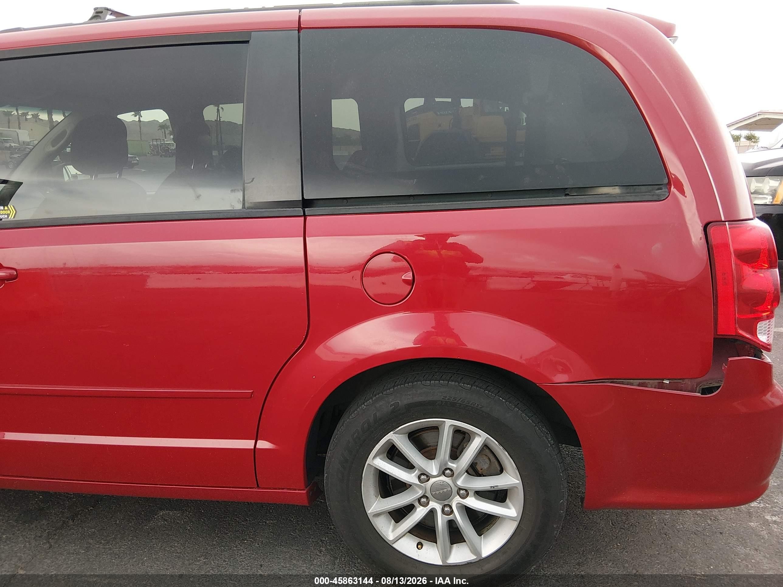 2013 Dodge Grand Caravan Sxt Red vin: 2C4RDGCG0DR770417