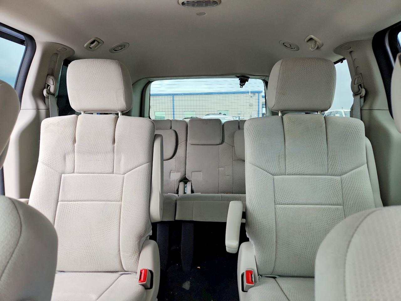 2013 Dodge Grand Caravan Sxt Silver vin: 2C4RDGCG0DR800662