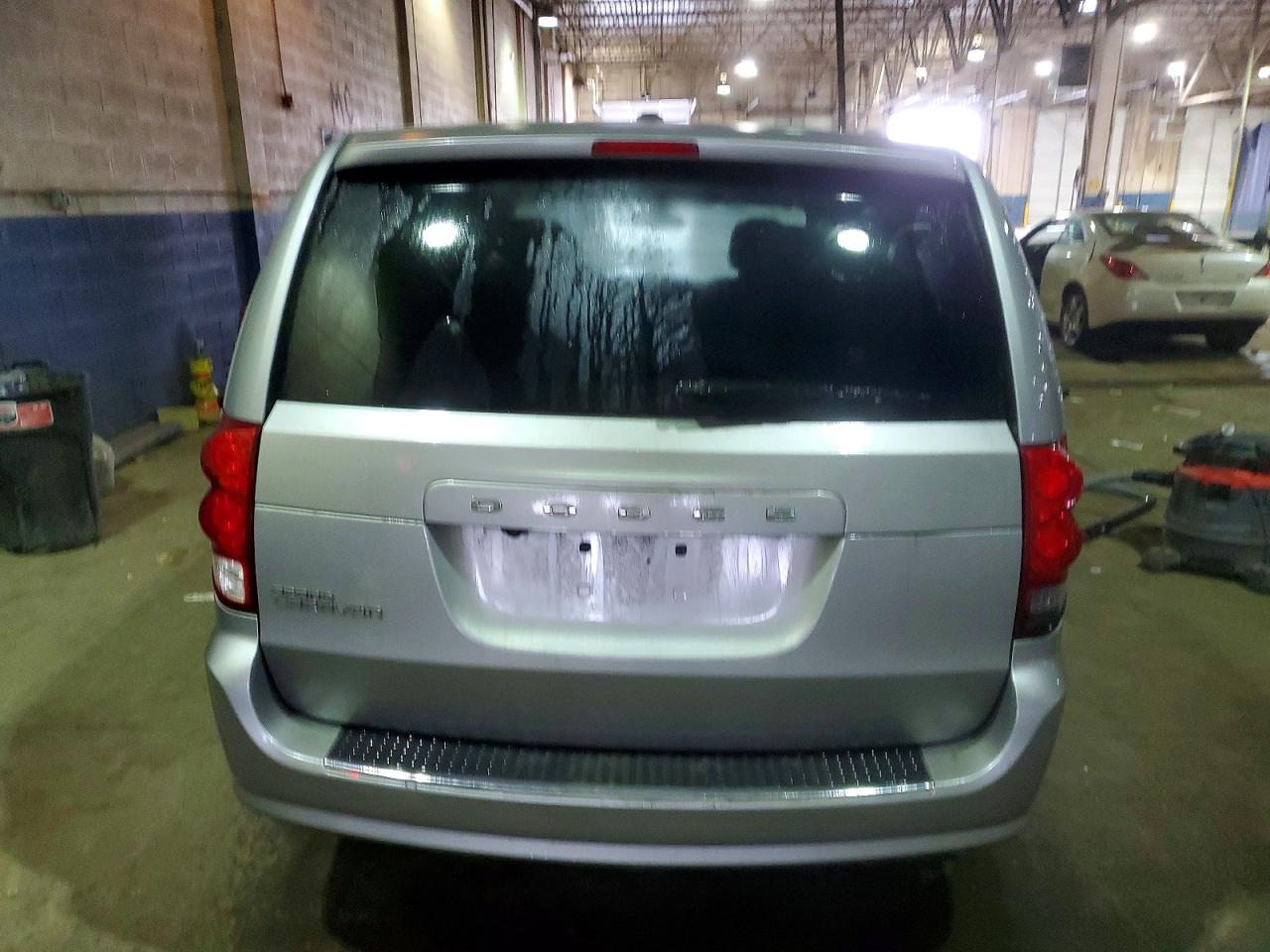 2013 Dodge Grand Caravan Sxt Silver vin: 2C4RDGCG0DR804081