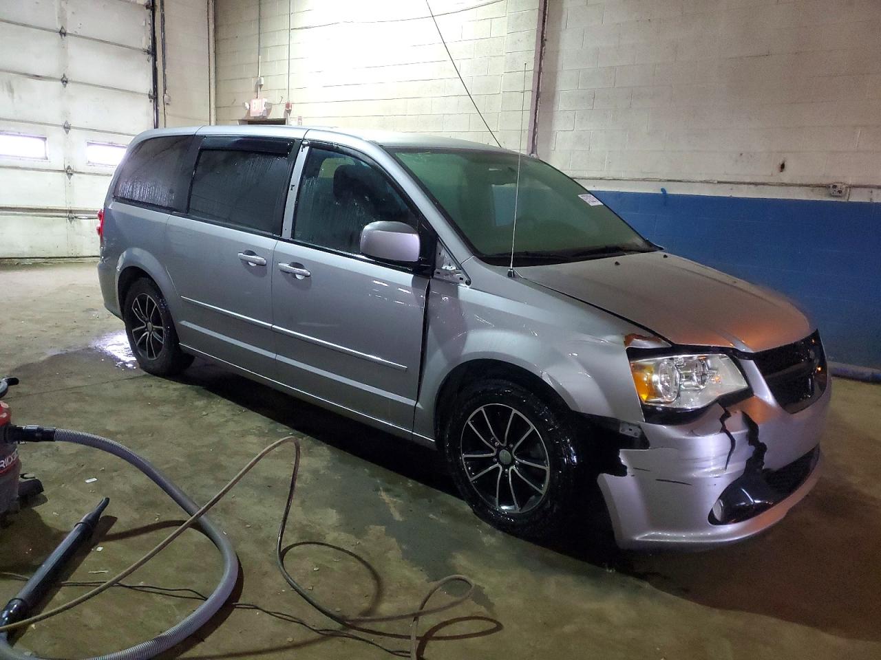 2013 Dodge Grand Caravan Sxt Silver vin: 2C4RDGCG0DR804081