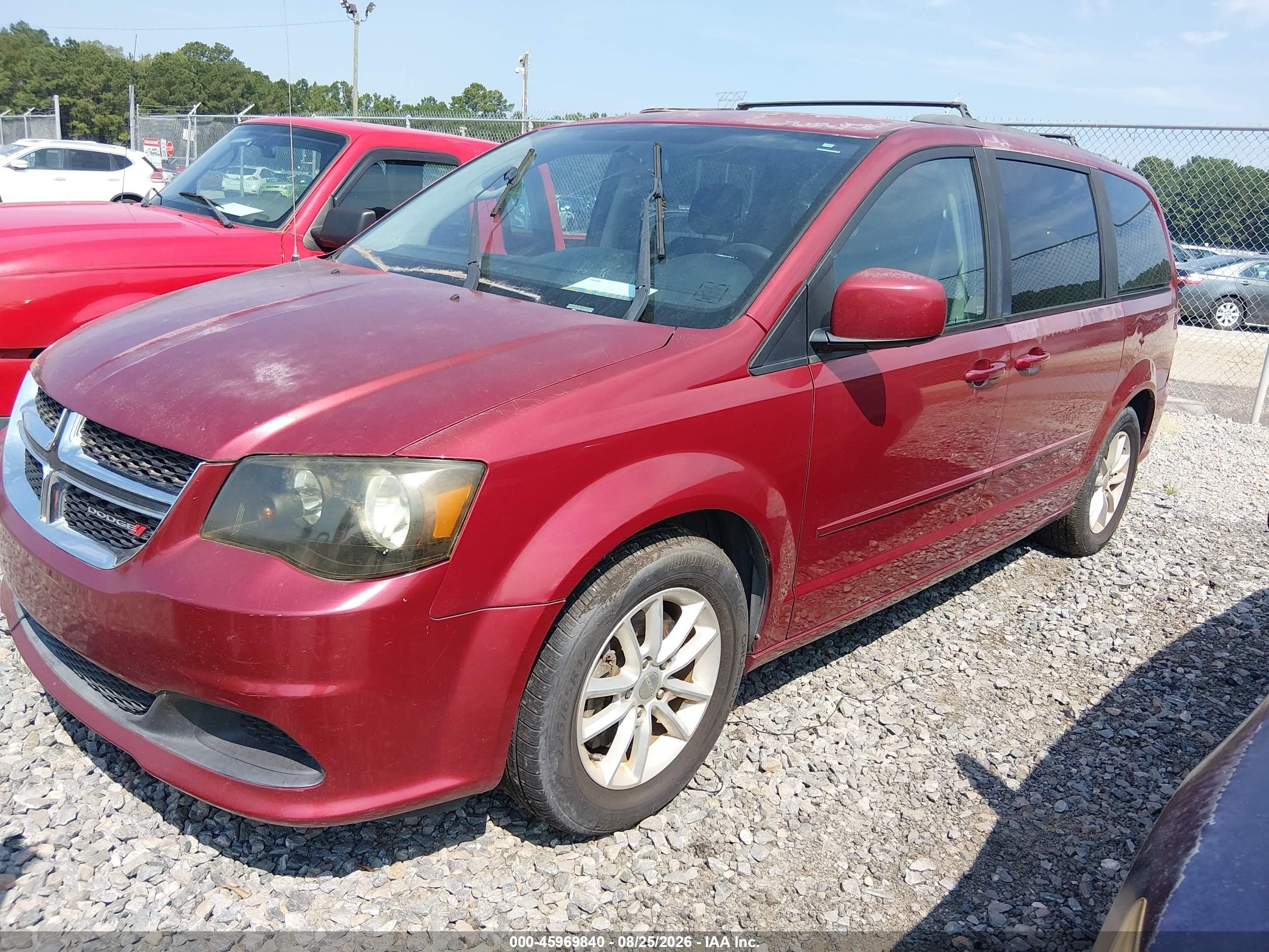 2014 Dodge Grand Caravan Sxt Red vin: 2C4RDGCG0ER128510