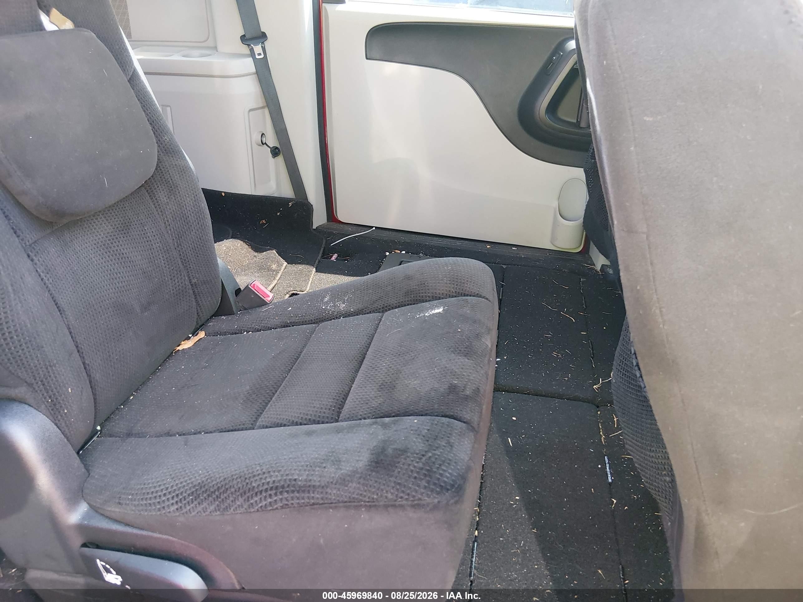 2014 Dodge Grand Caravan Sxt Red vin: 2C4RDGCG0ER128510