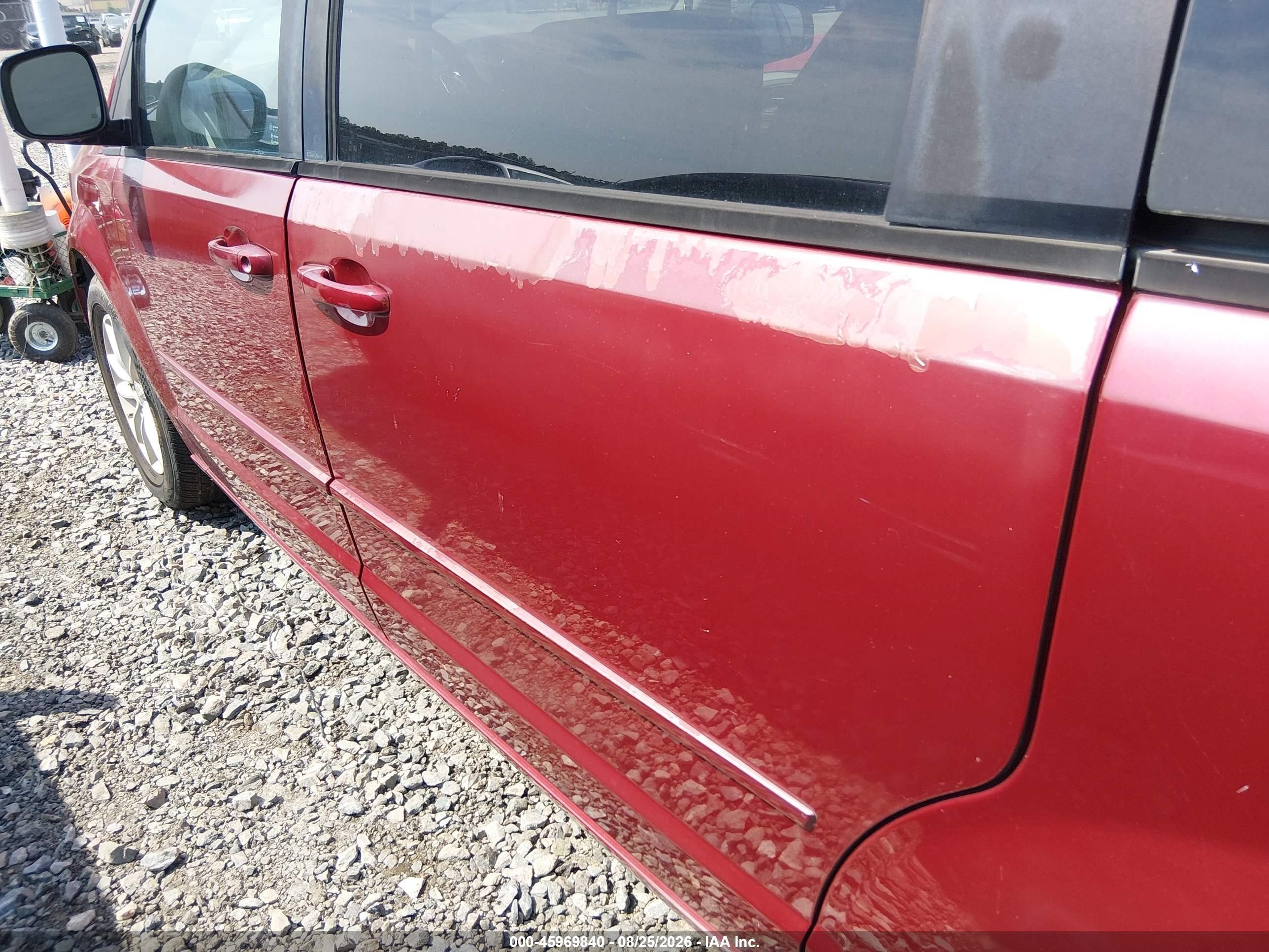 2014 Dodge Grand Caravan Sxt Red vin: 2C4RDGCG0ER128510