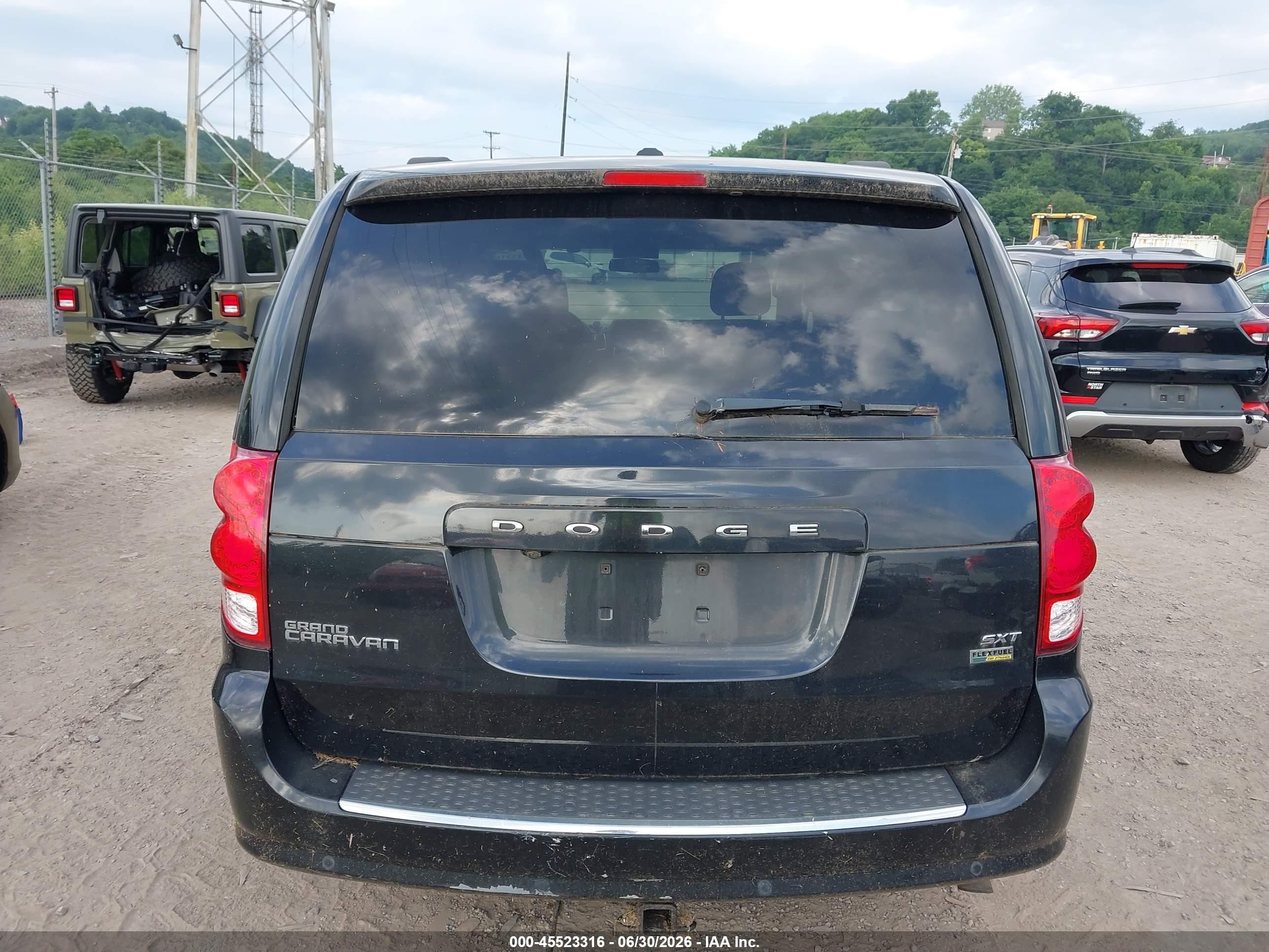 2014 Dodge Grand Caravan Sxt Black vin: 2C4RDGCG0ER265043