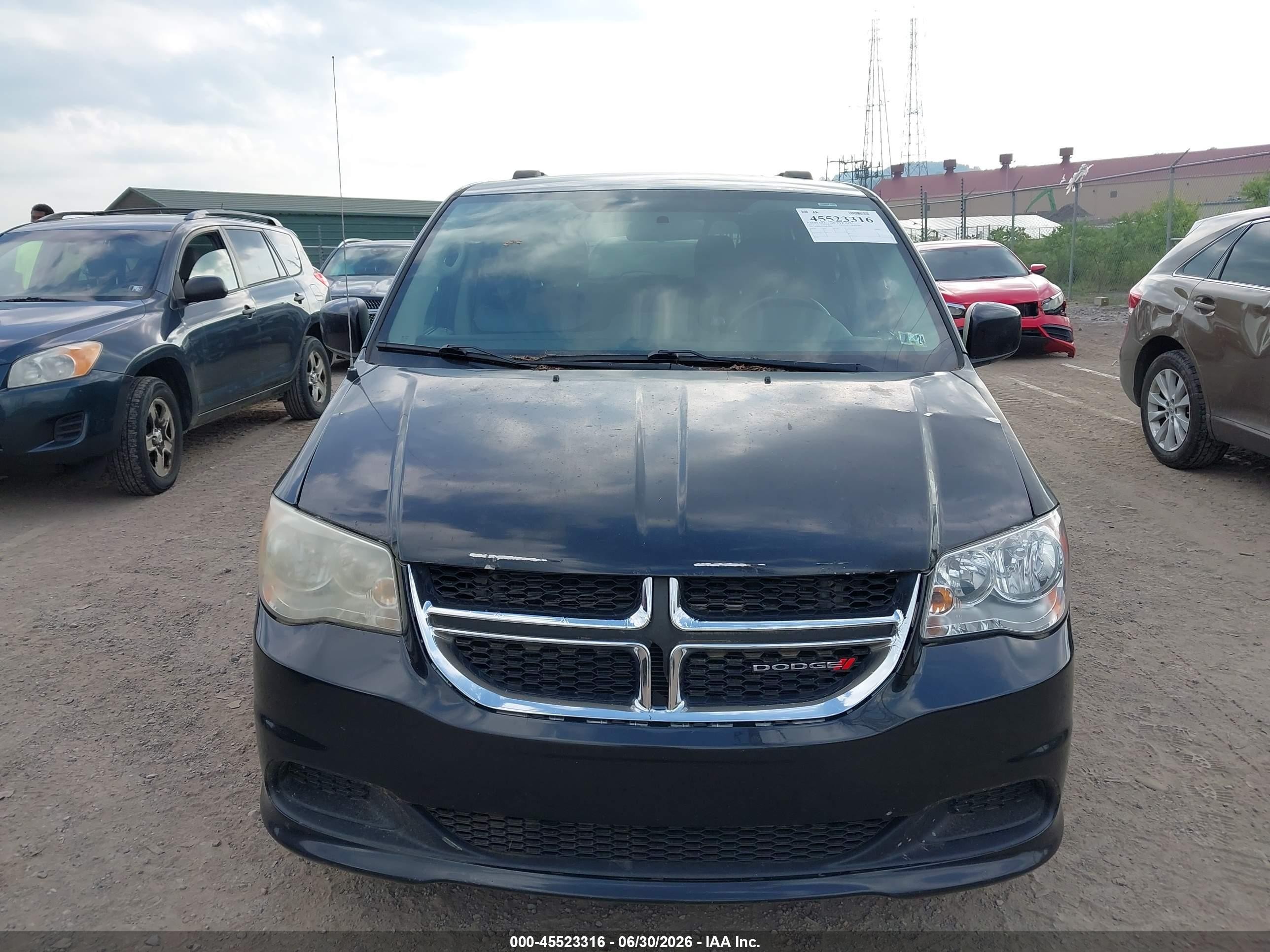2014 Dodge Grand Caravan Sxt Black vin: 2C4RDGCG0ER265043