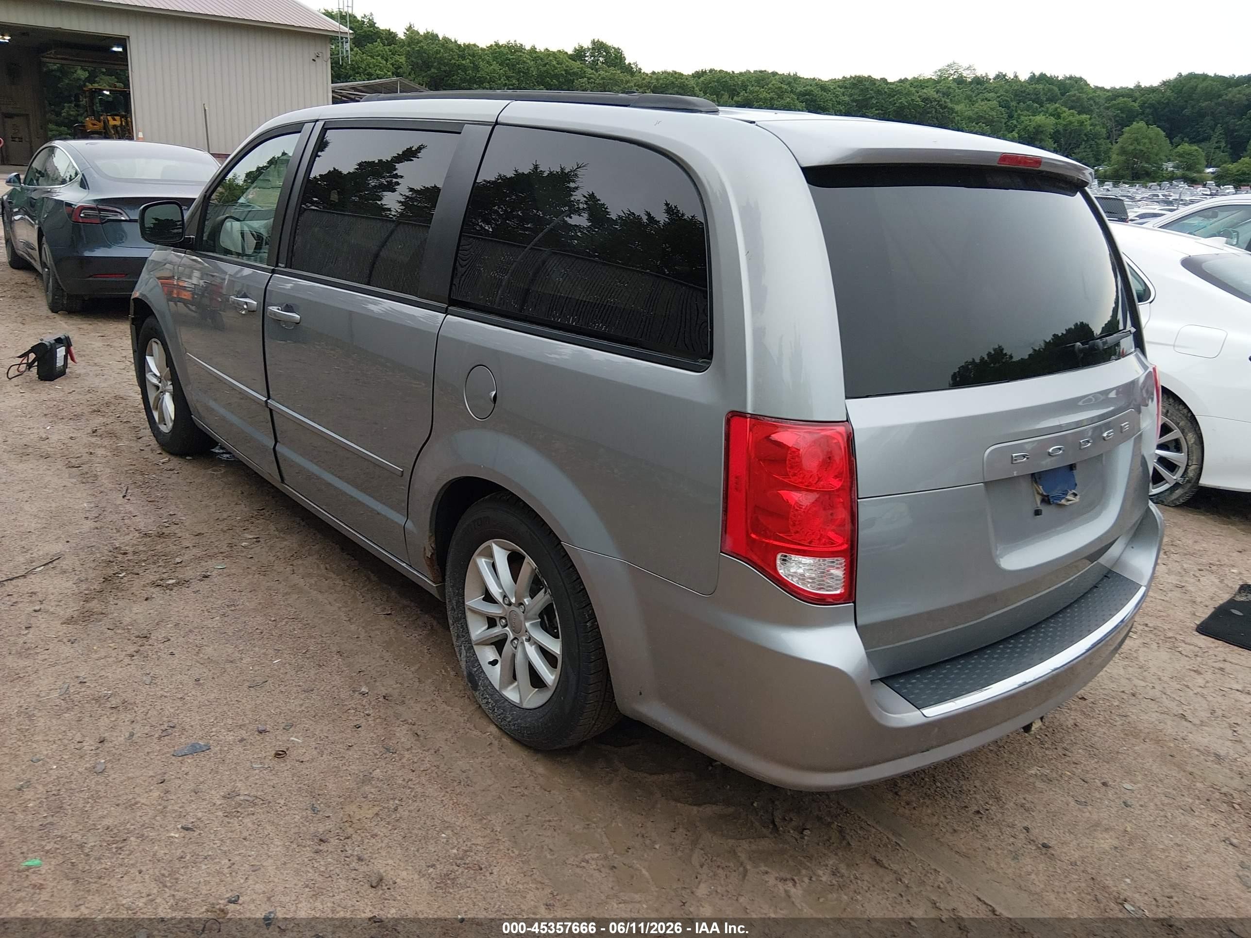 2014 Dodge Grand Caravan Sxt Silver vin: 2C4RDGCG0ER333728