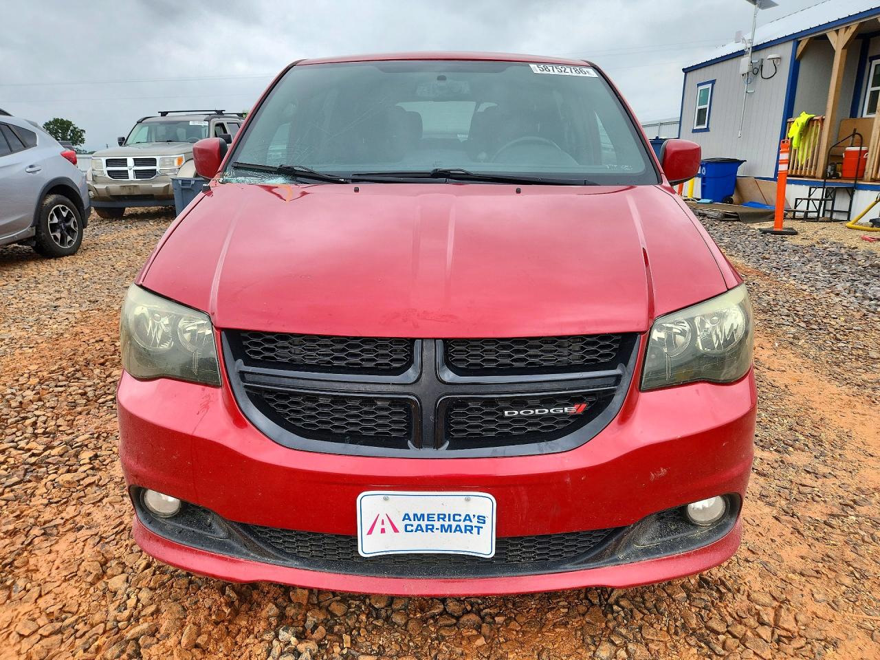 2015 Dodge Grand Caravan Sxt Red vin: 2C4RDGCG0FR523708