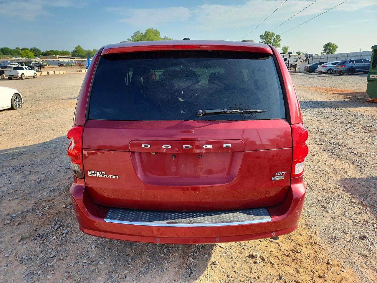 2015 Dodge Grand Caravan Sxt Maroon vin: 2C4RDGCG0FR533123