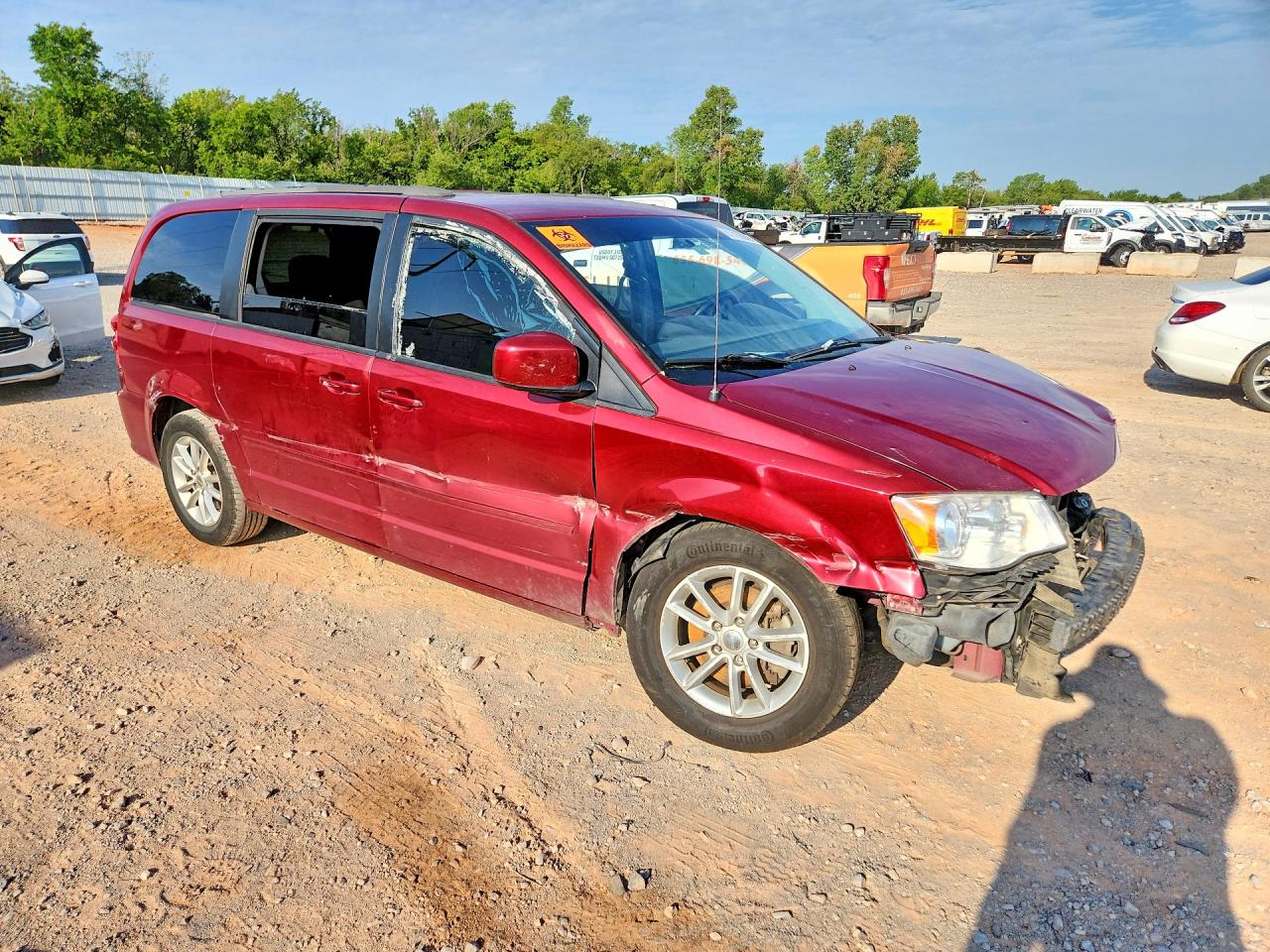 2015 Dodge Grand Caravan Sxt Maroon vin: 2C4RDGCG0FR533123