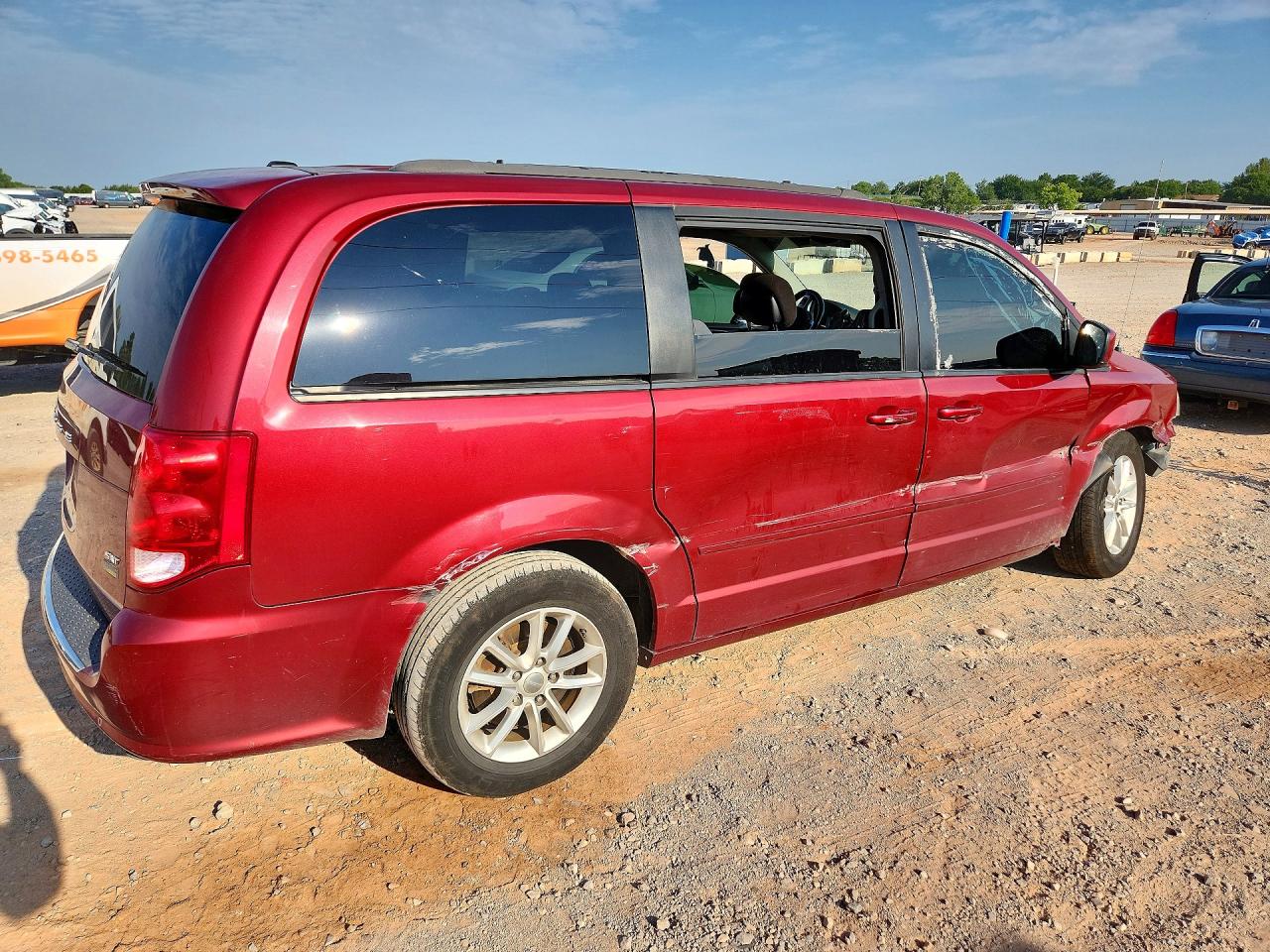2015 Dodge Grand Caravan Sxt Maroon vin: 2C4RDGCG0FR533123