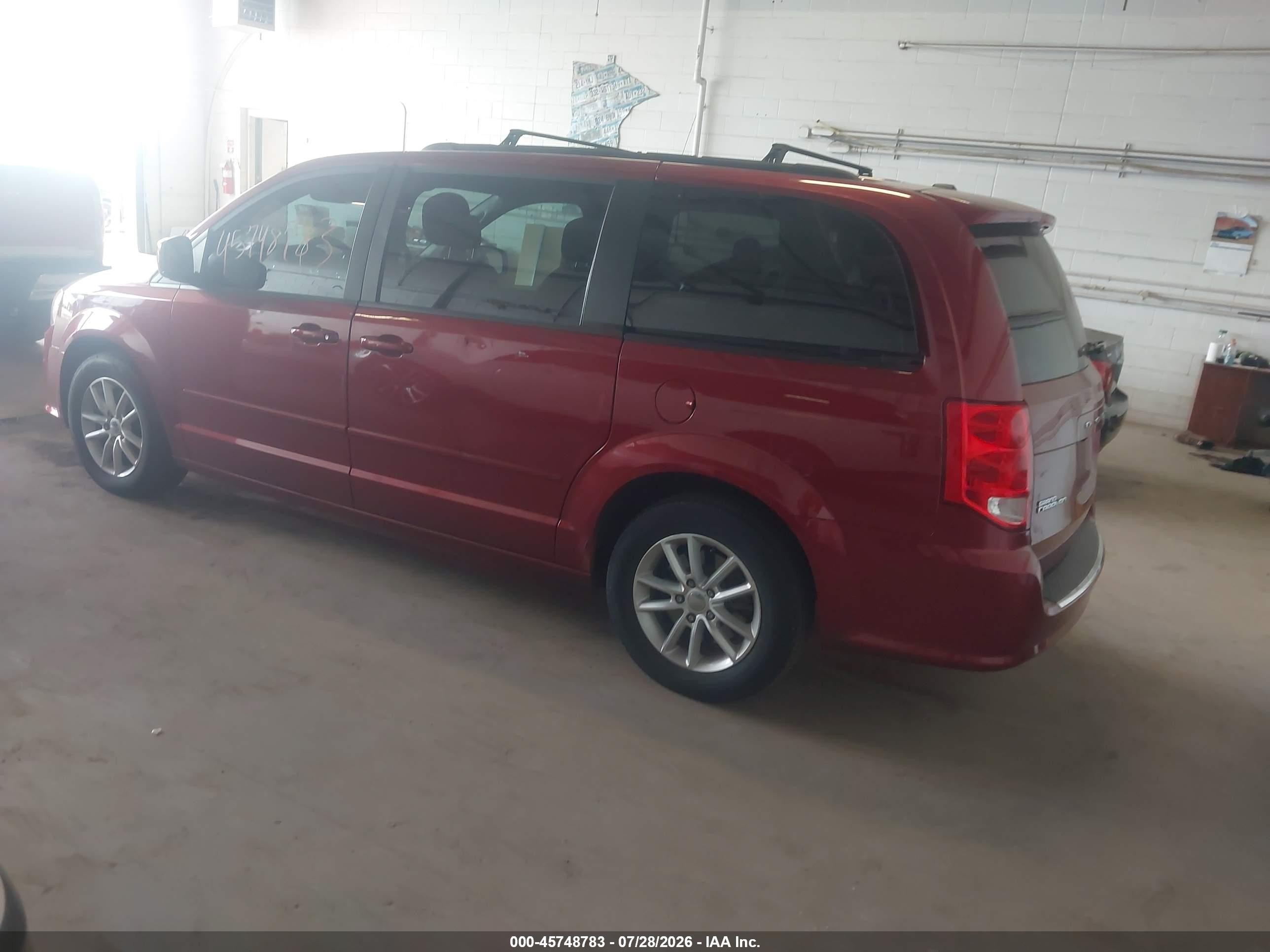 2015 Dodge Grand Caravan Sxt Red vin: 2C4RDGCG0FR575615